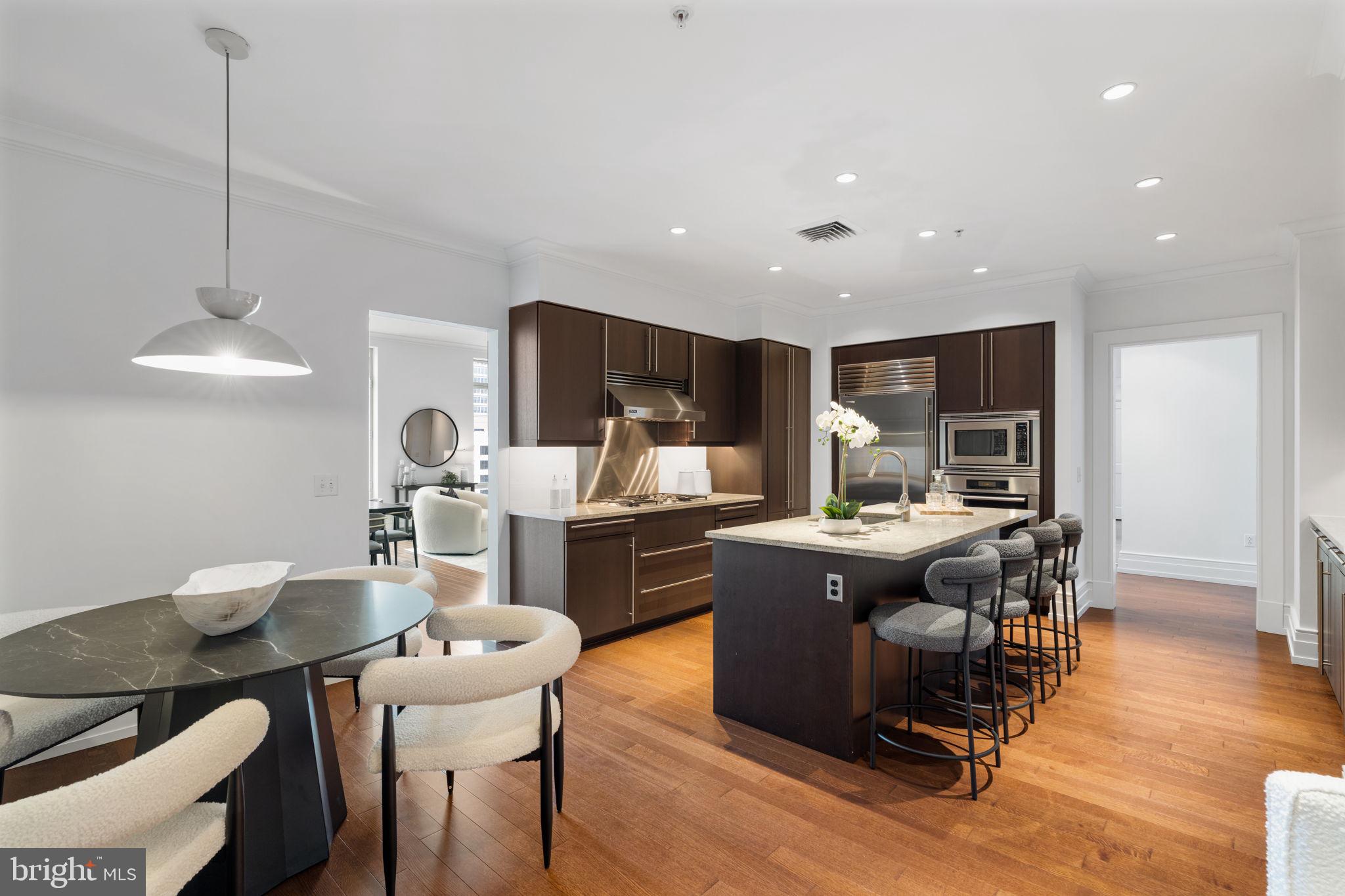 RITTENHOUSE SQUARE - Residential