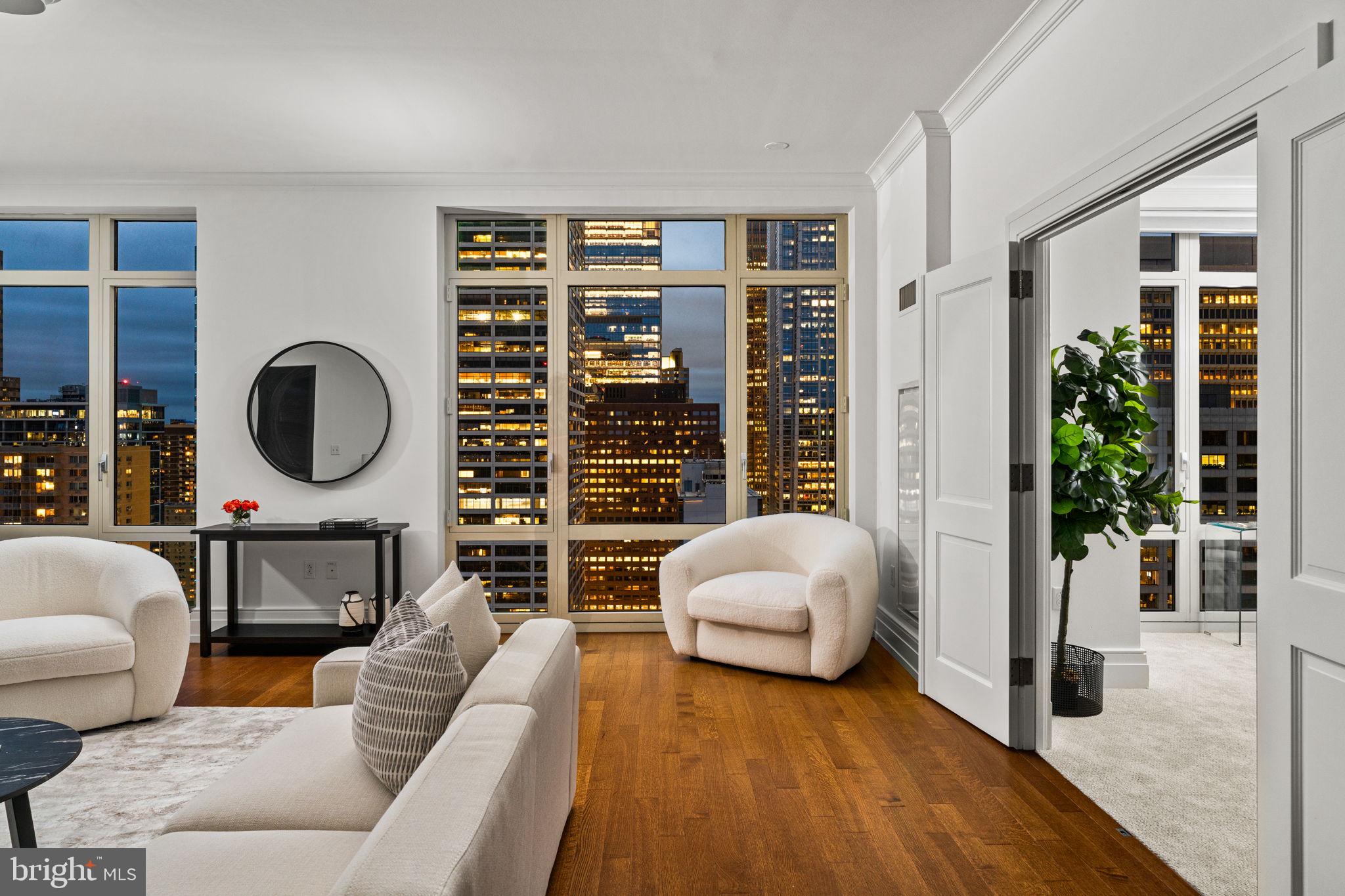 RITTENHOUSE SQUARE - Residential