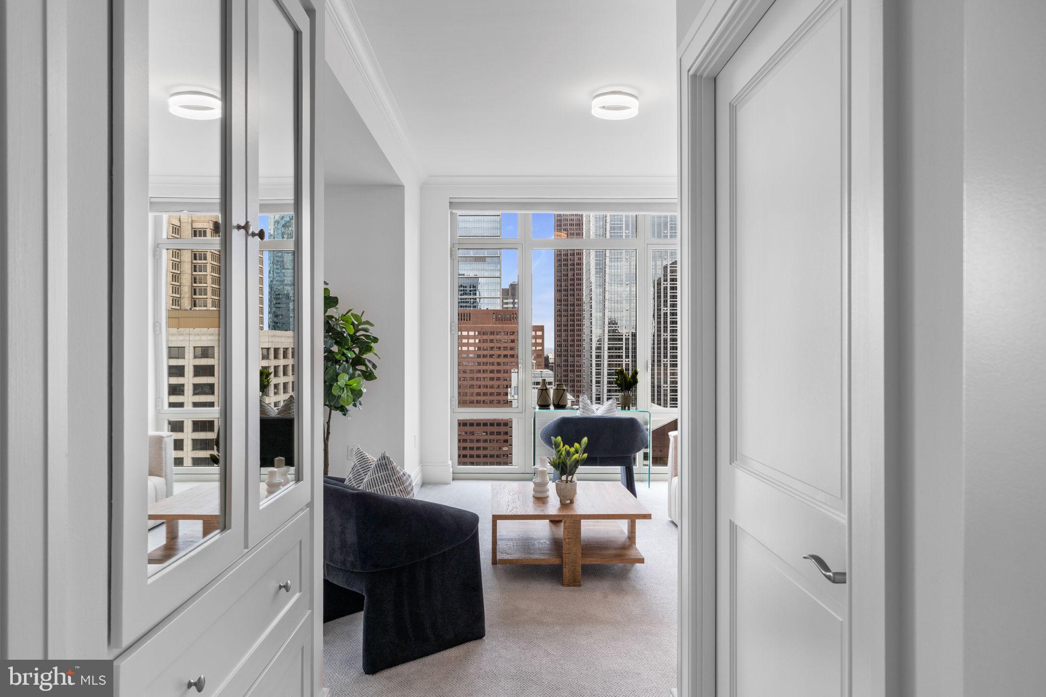 RITTENHOUSE SQUARE - Residential