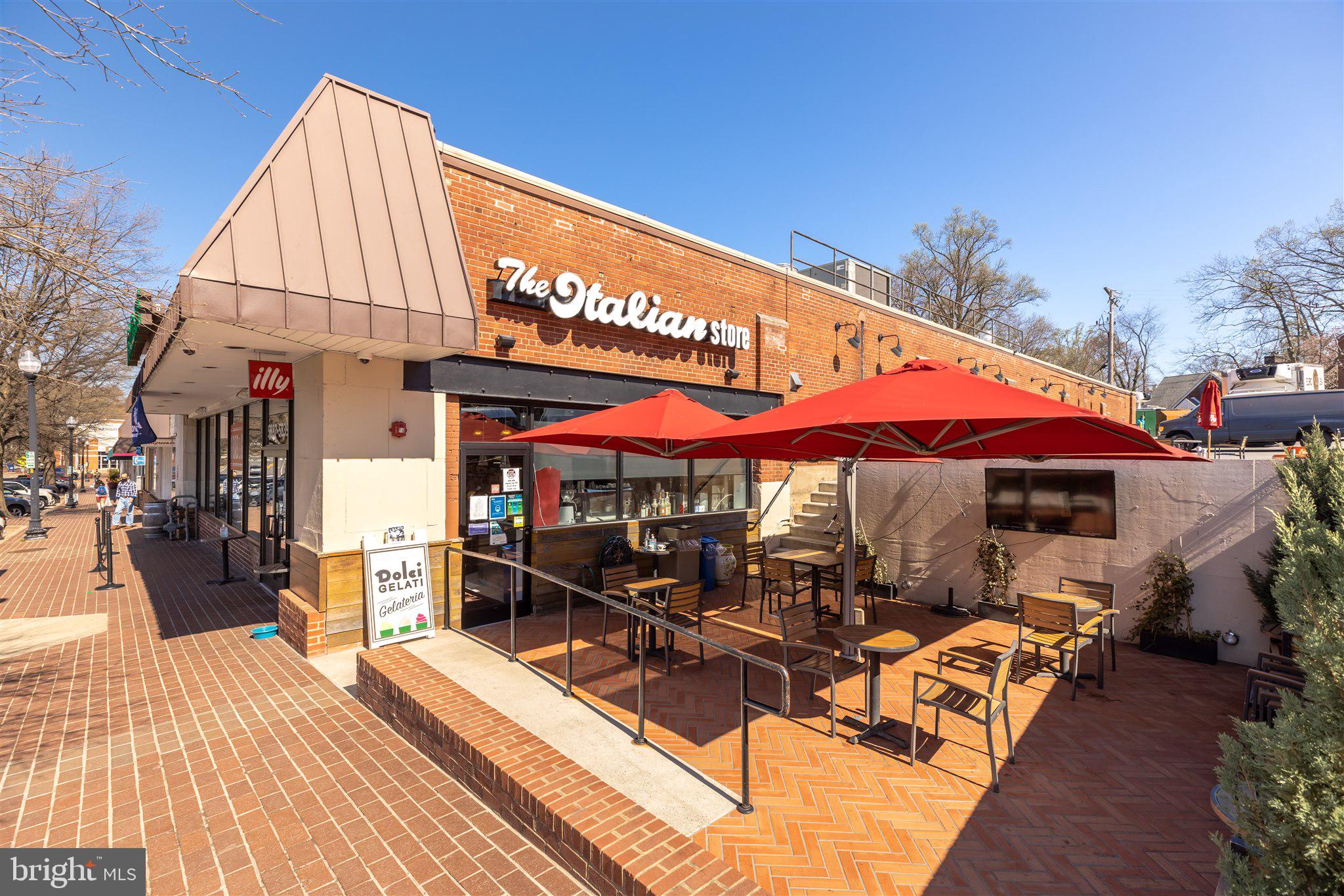 TARA - LEEWAY HEIGHTS - Residential