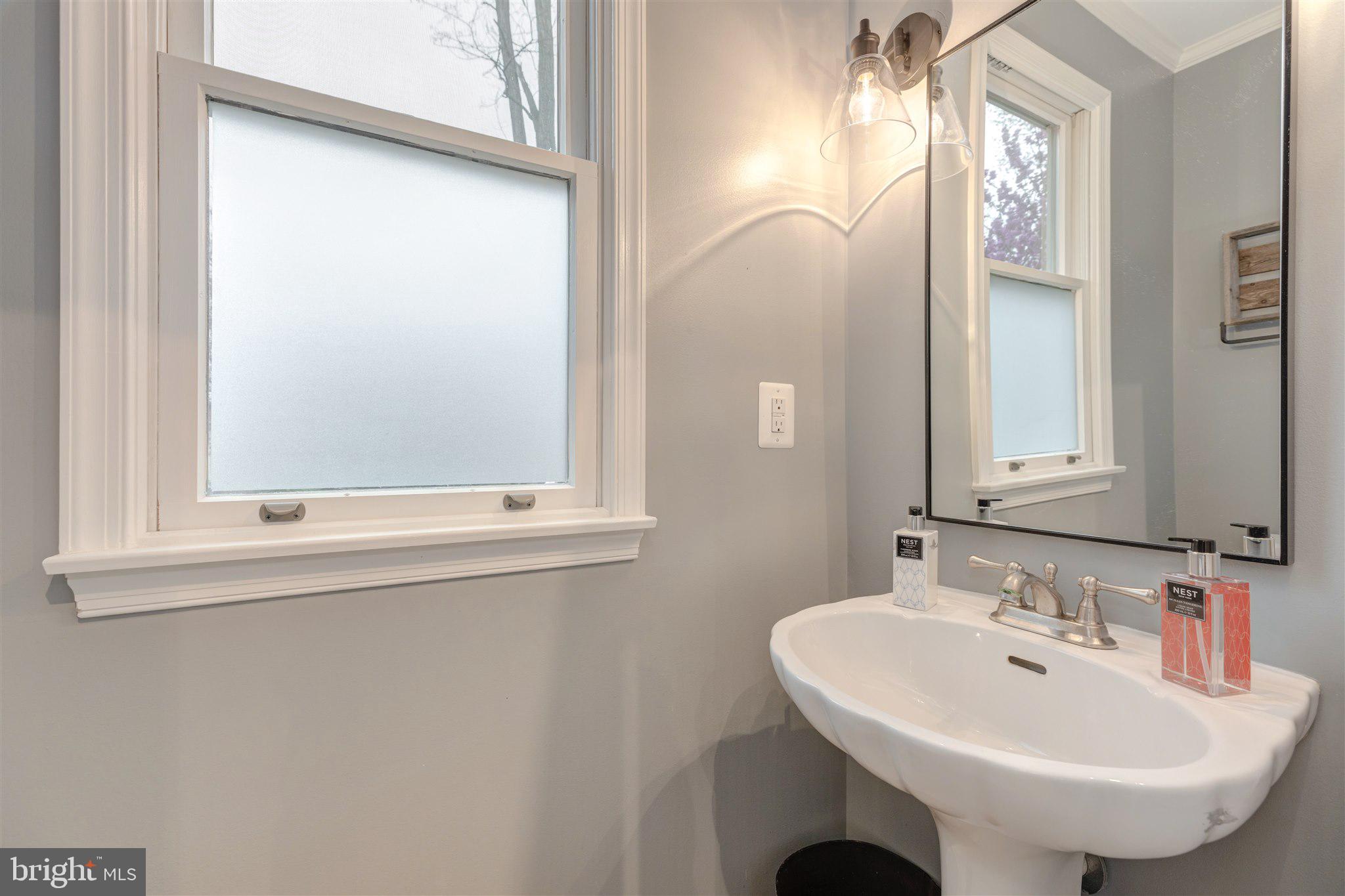 TARA - LEEWAY HEIGHTS - Residential