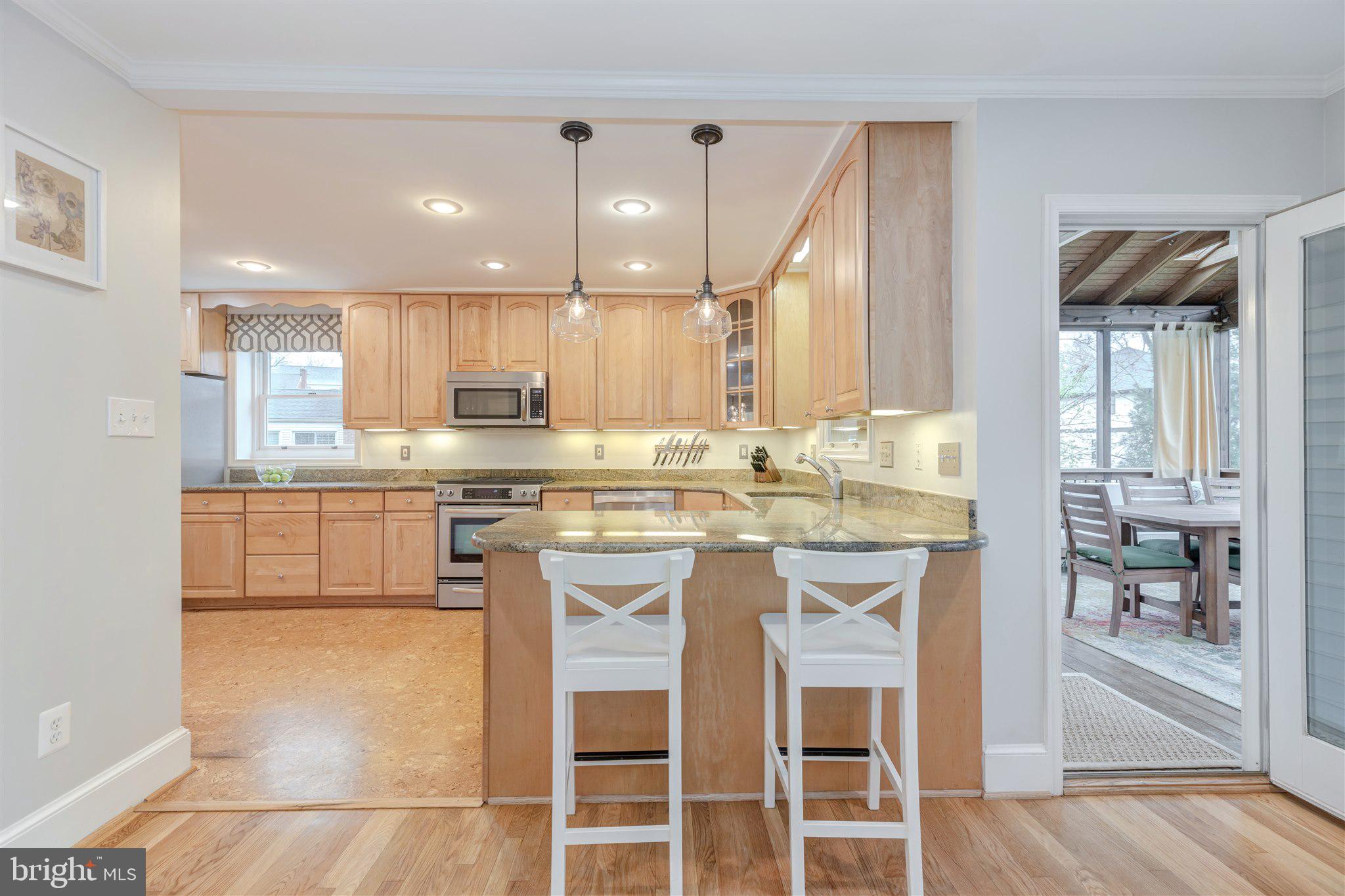 TARA - LEEWAY HEIGHTS - Residential