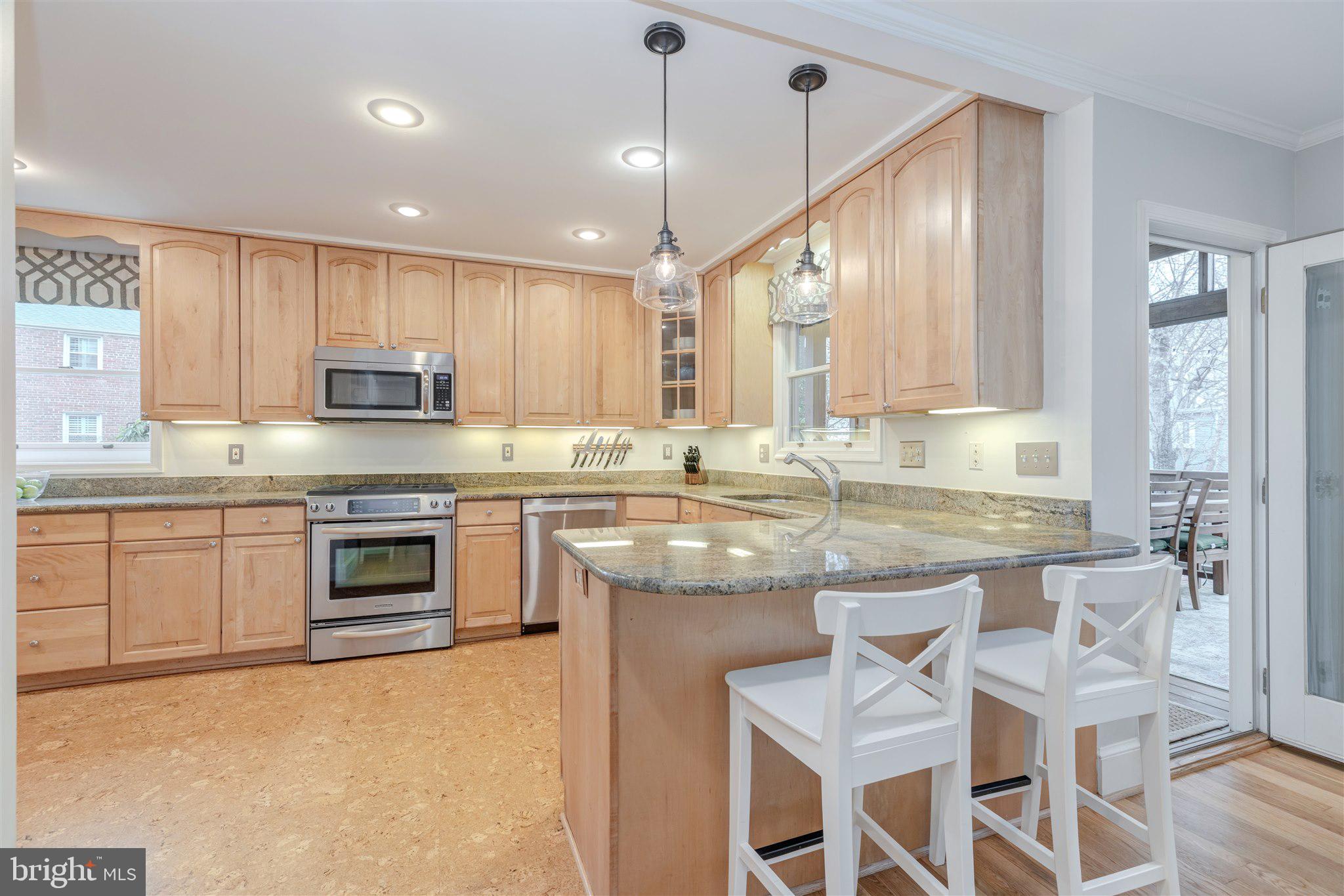 TARA - LEEWAY HEIGHTS - Residential