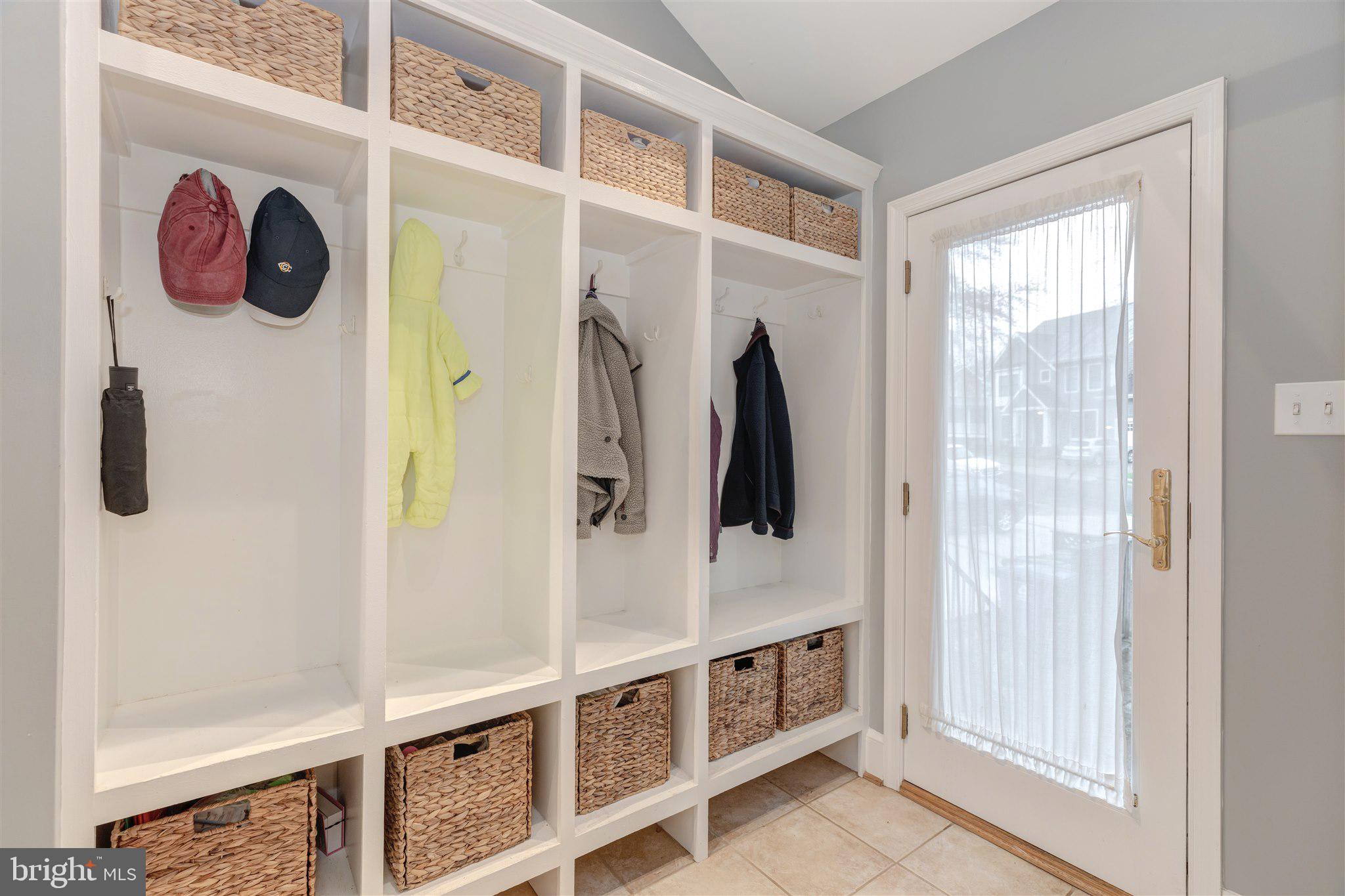 TARA - LEEWAY HEIGHTS - Residential