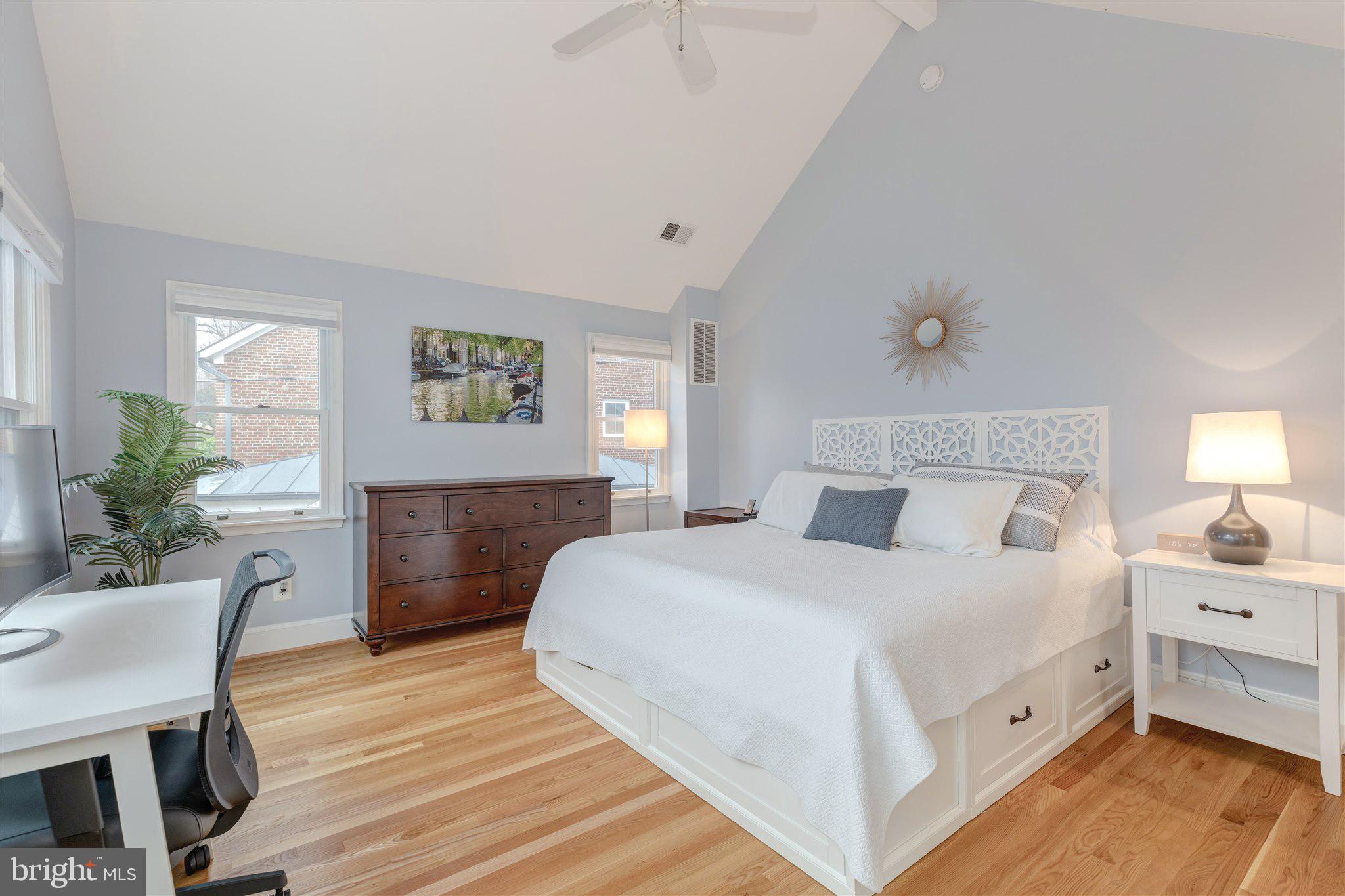 TARA - LEEWAY HEIGHTS - Residential