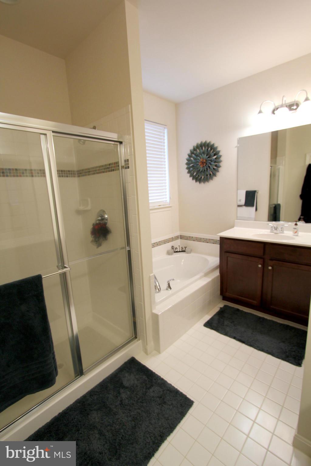 WOODLAND PARK - Residential Lease