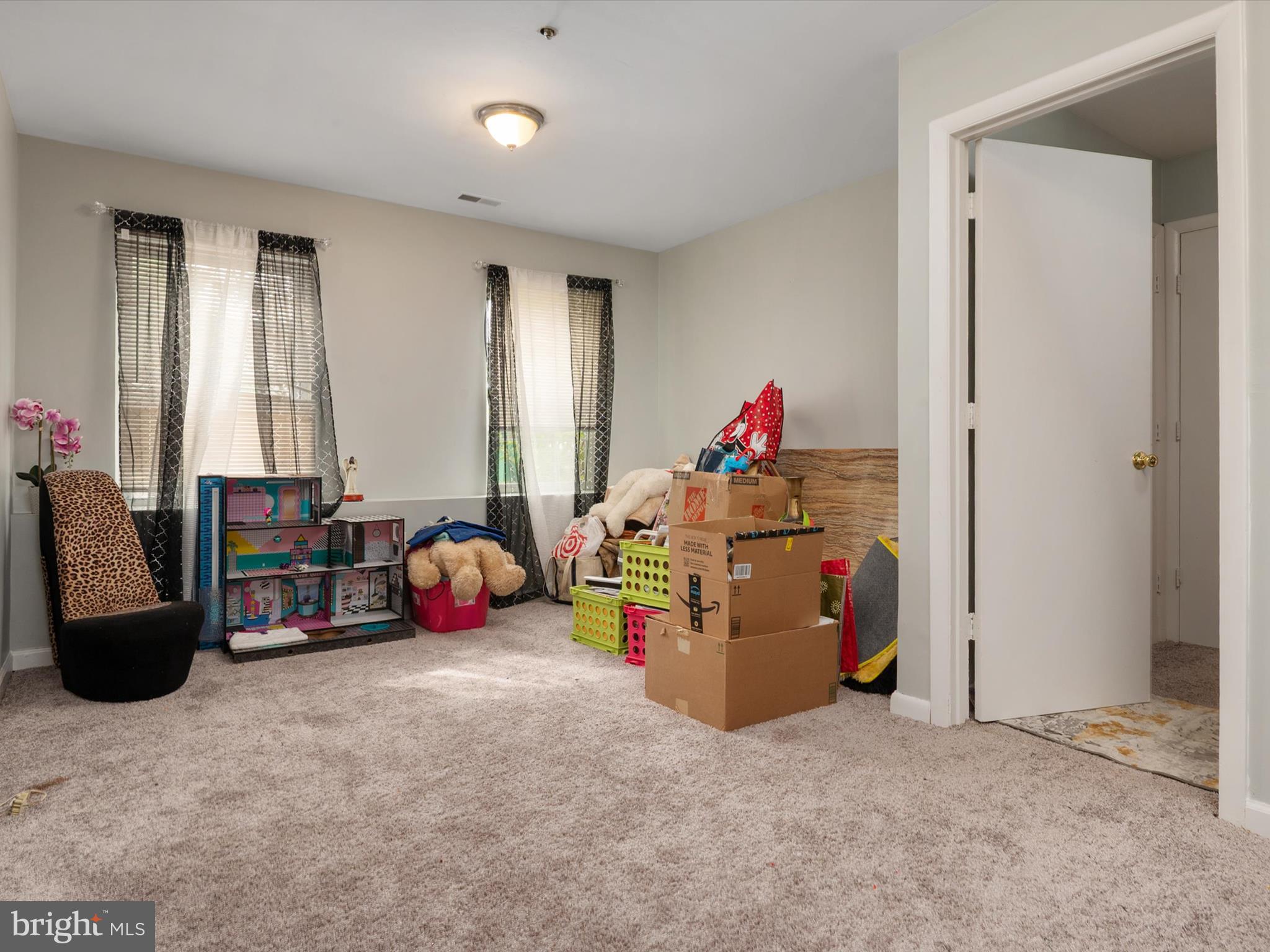 REGENCY TOWNS - Residential