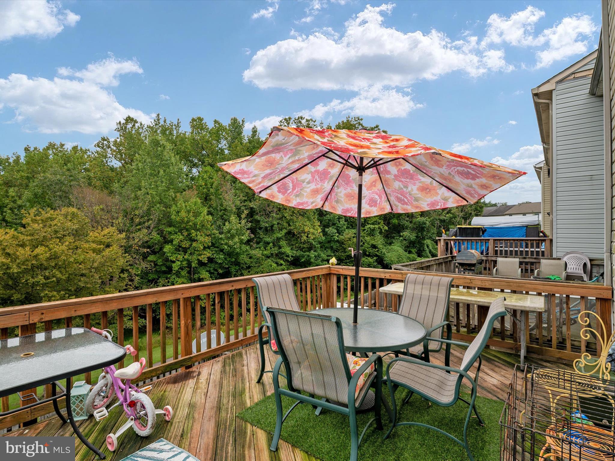 REGENCY TOWNS - Residential