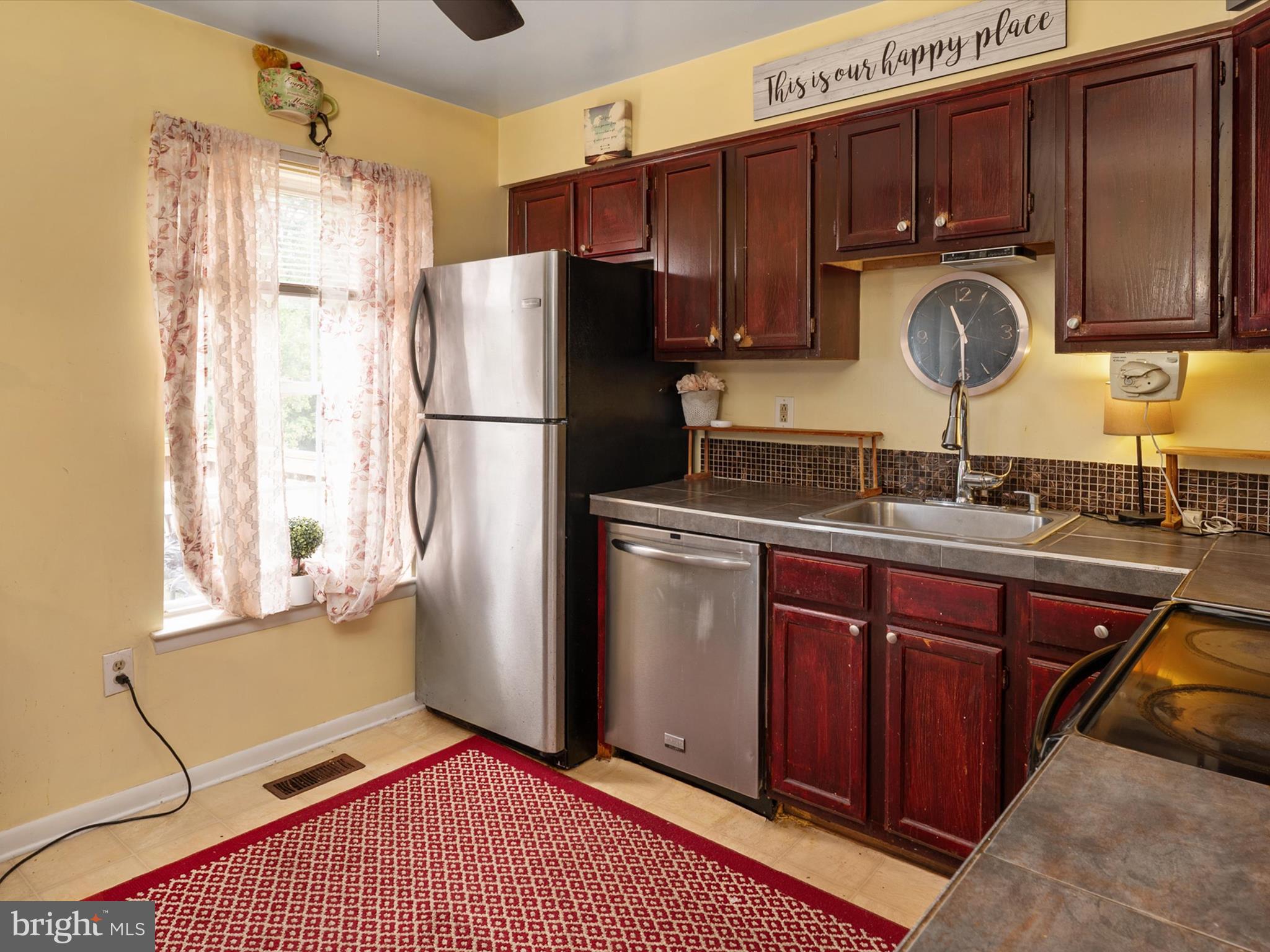 REGENCY TOWNS - Residential