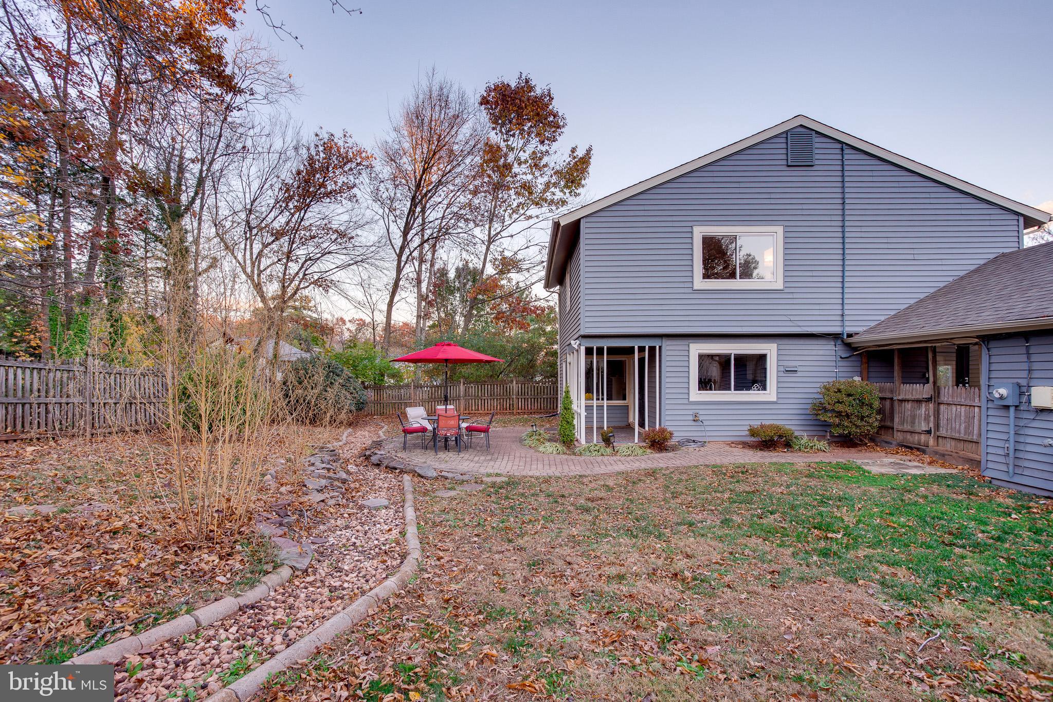 SUGARLAND RUN - Residential