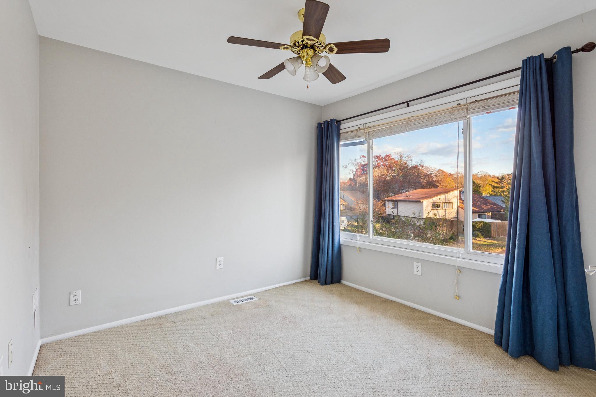 SUGARLAND RUN - Residential