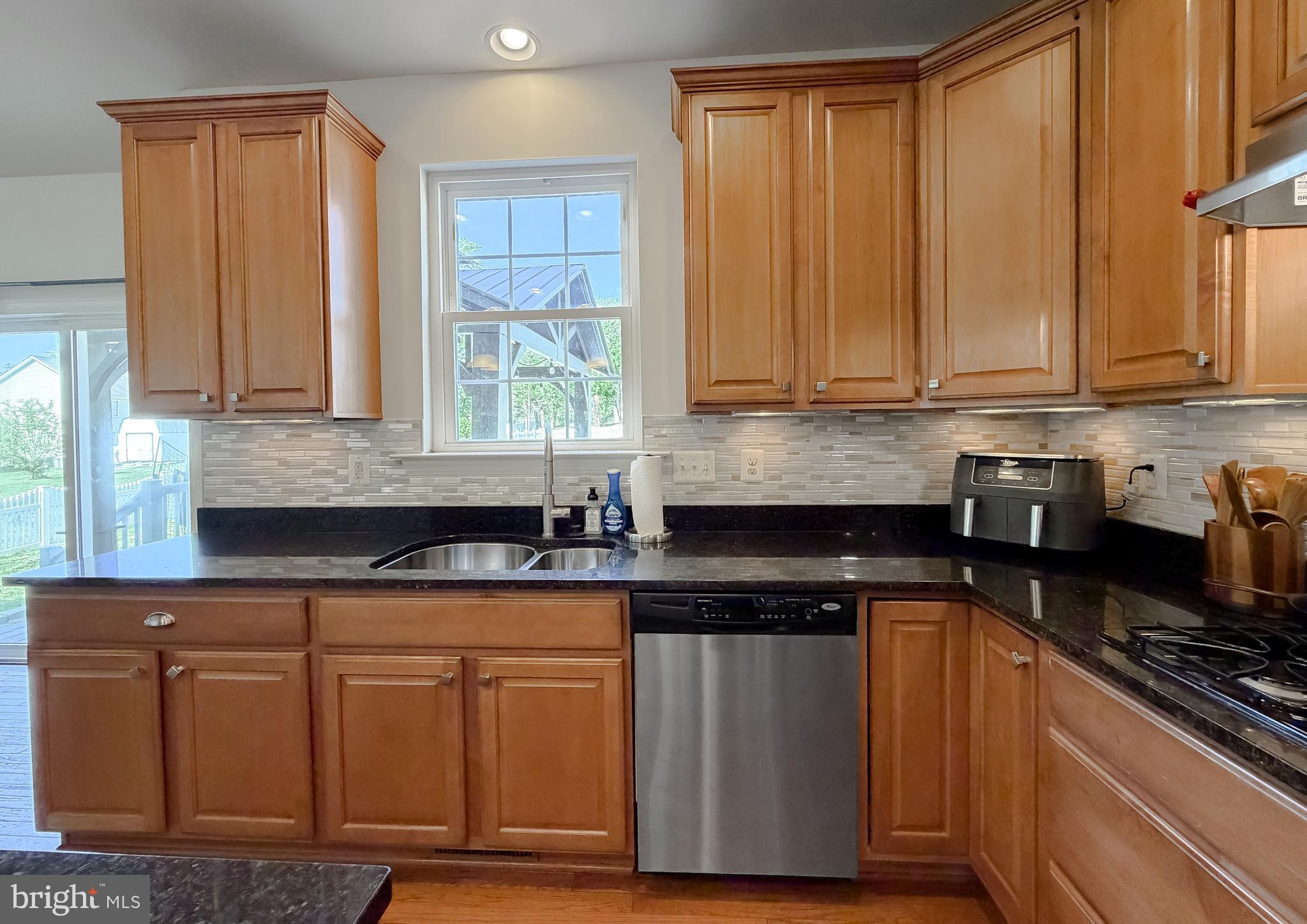 LEONARDS GRANT - Residential