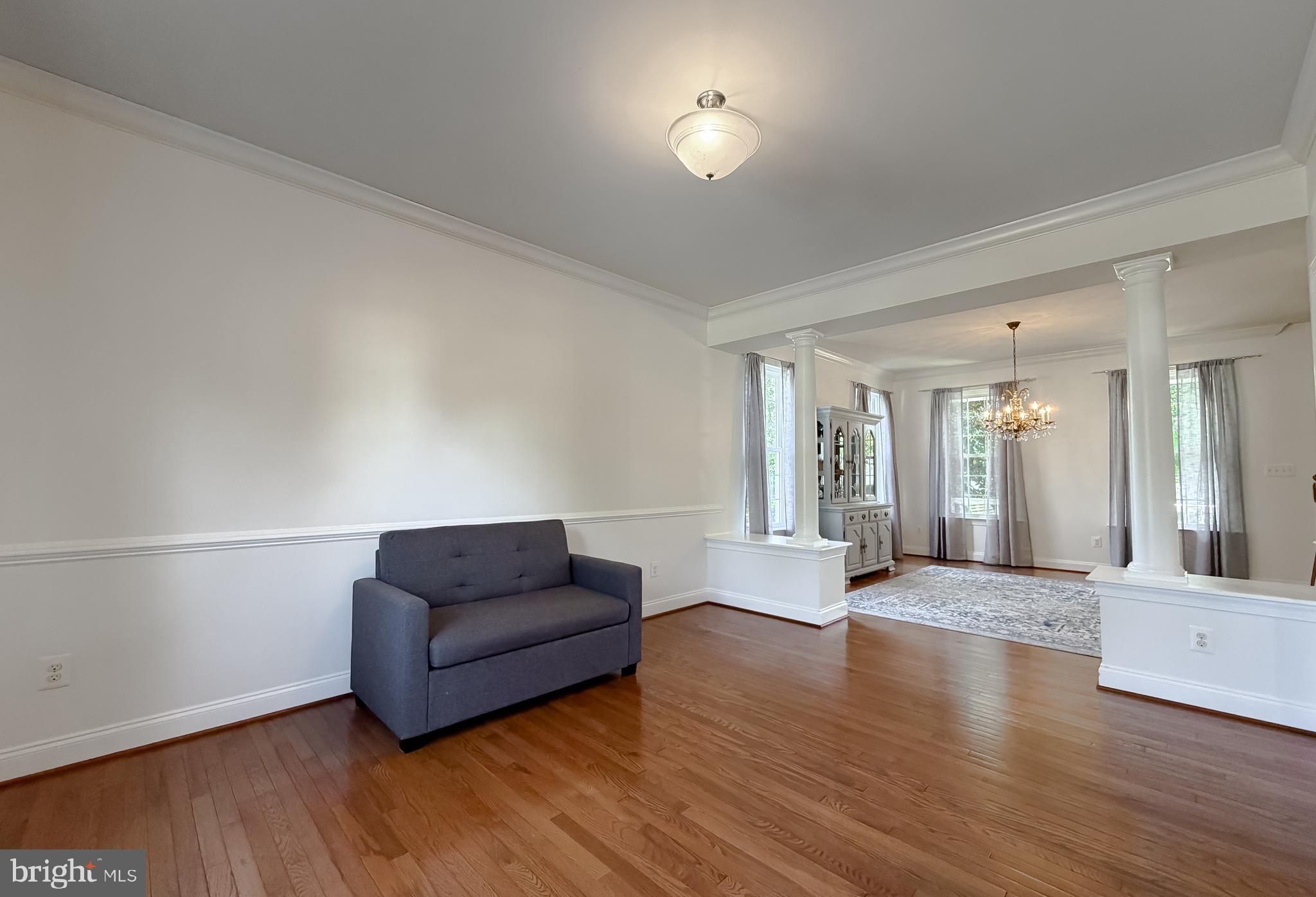 LEONARDS GRANT - Residential