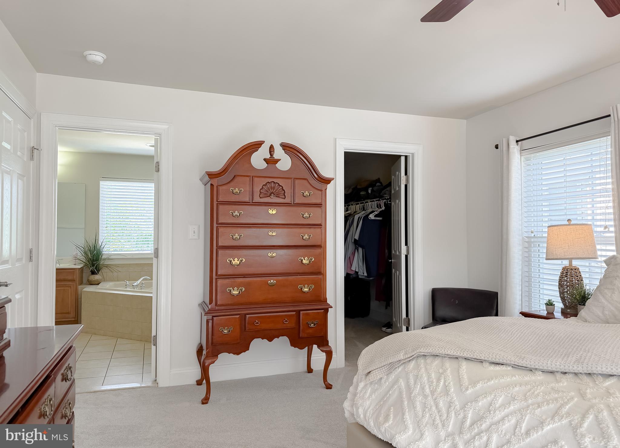 LEONARDS GRANT - Residential