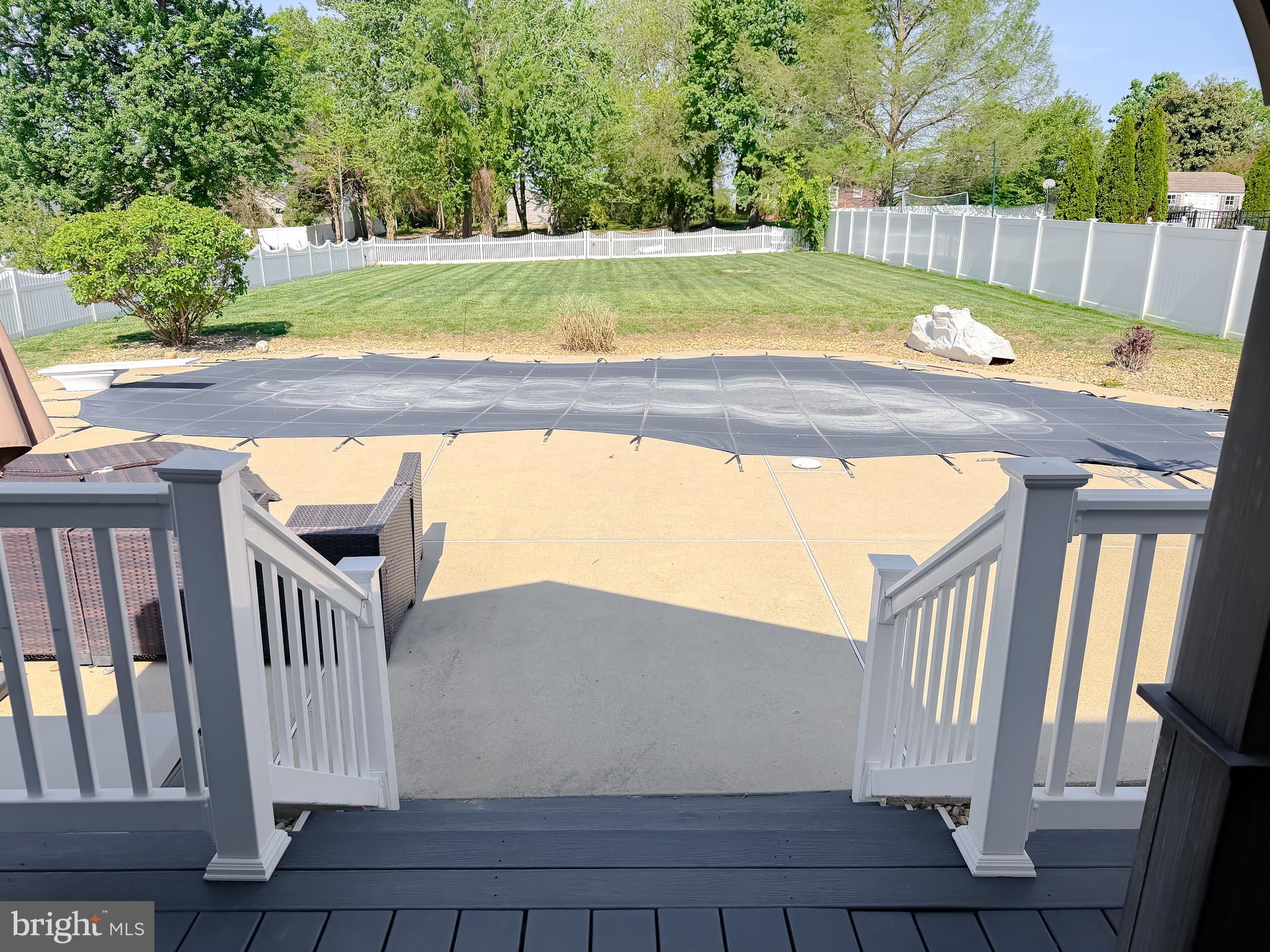 LEONARDS GRANT - Residential