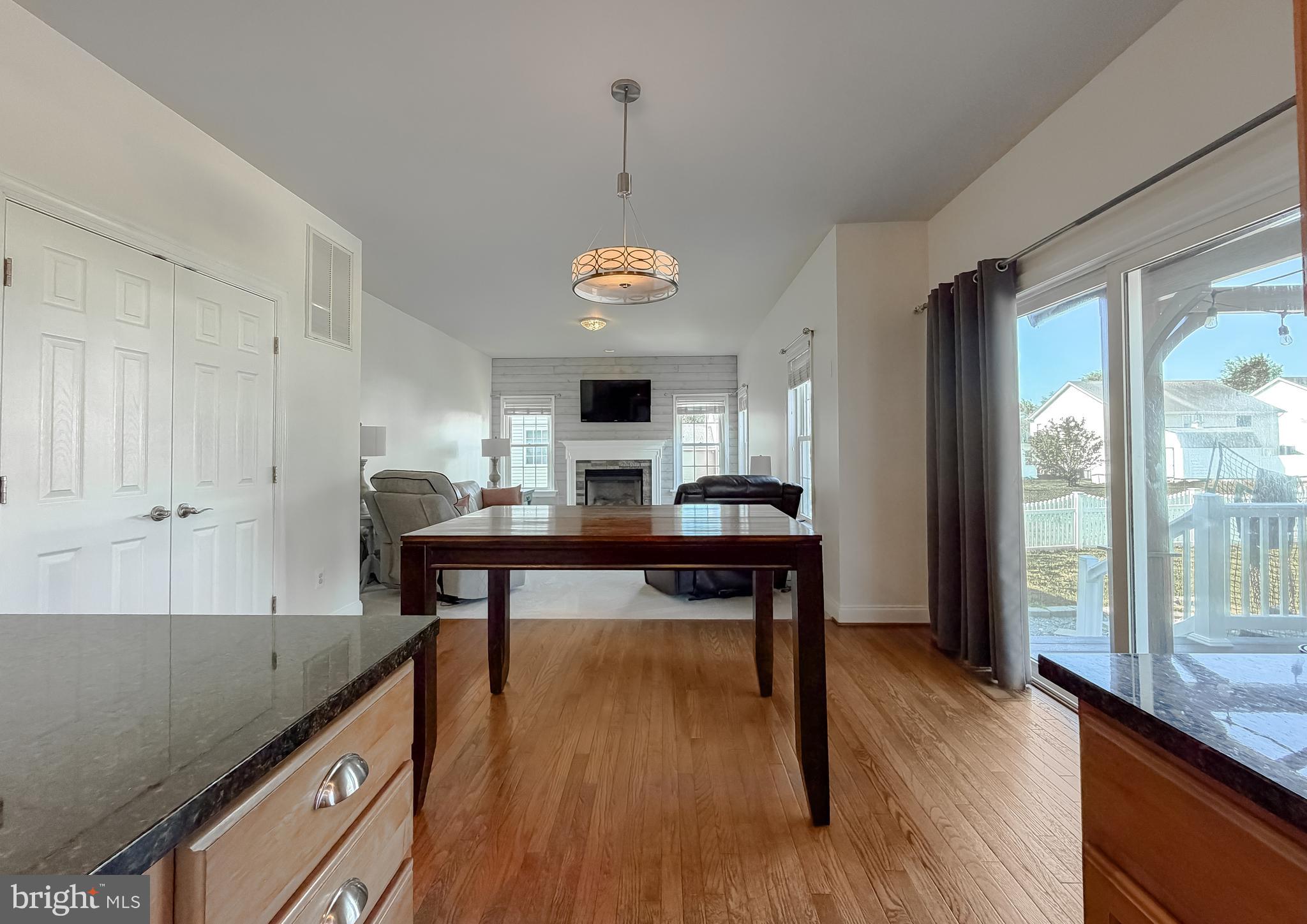 LEONARDS GRANT - Residential