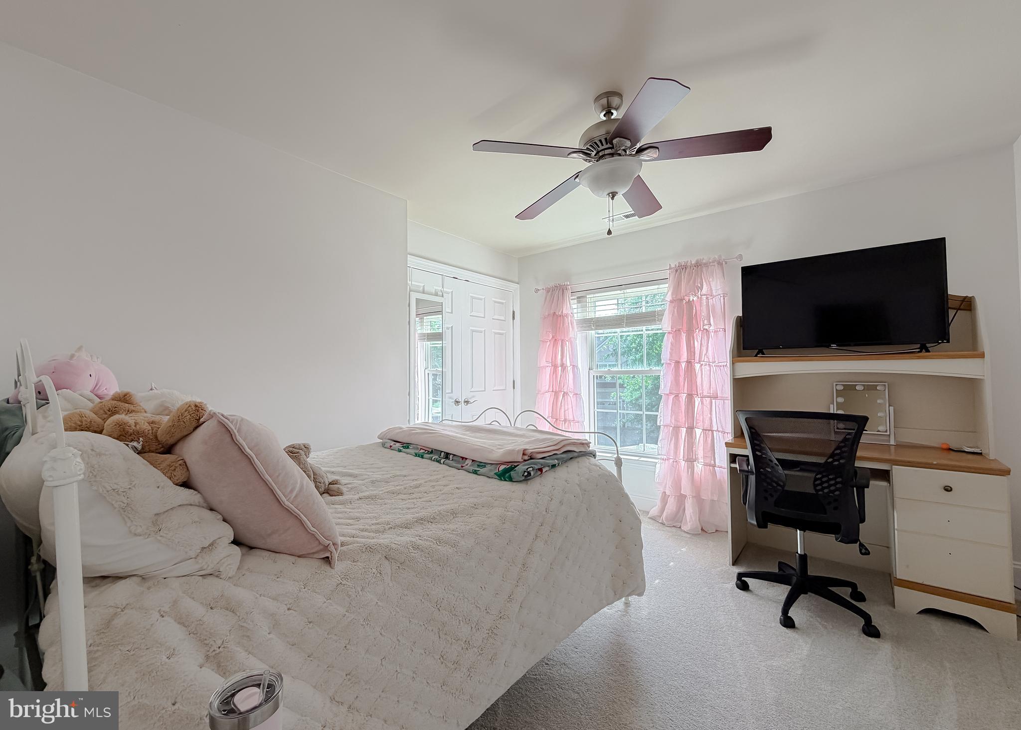 LEONARDS GRANT - Residential