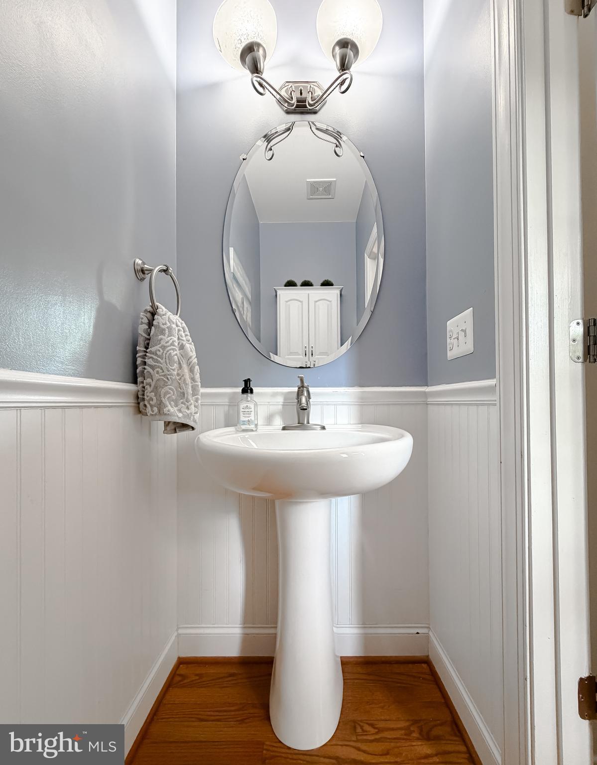 LEONARDS GRANT - Residential