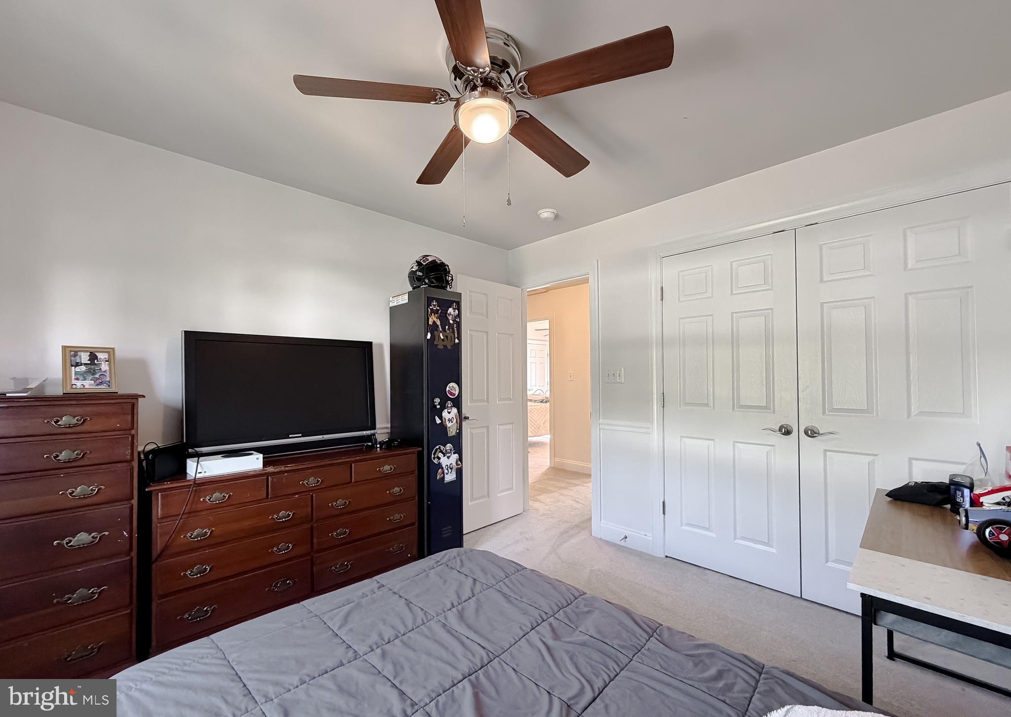 LEONARDS GRANT - Residential