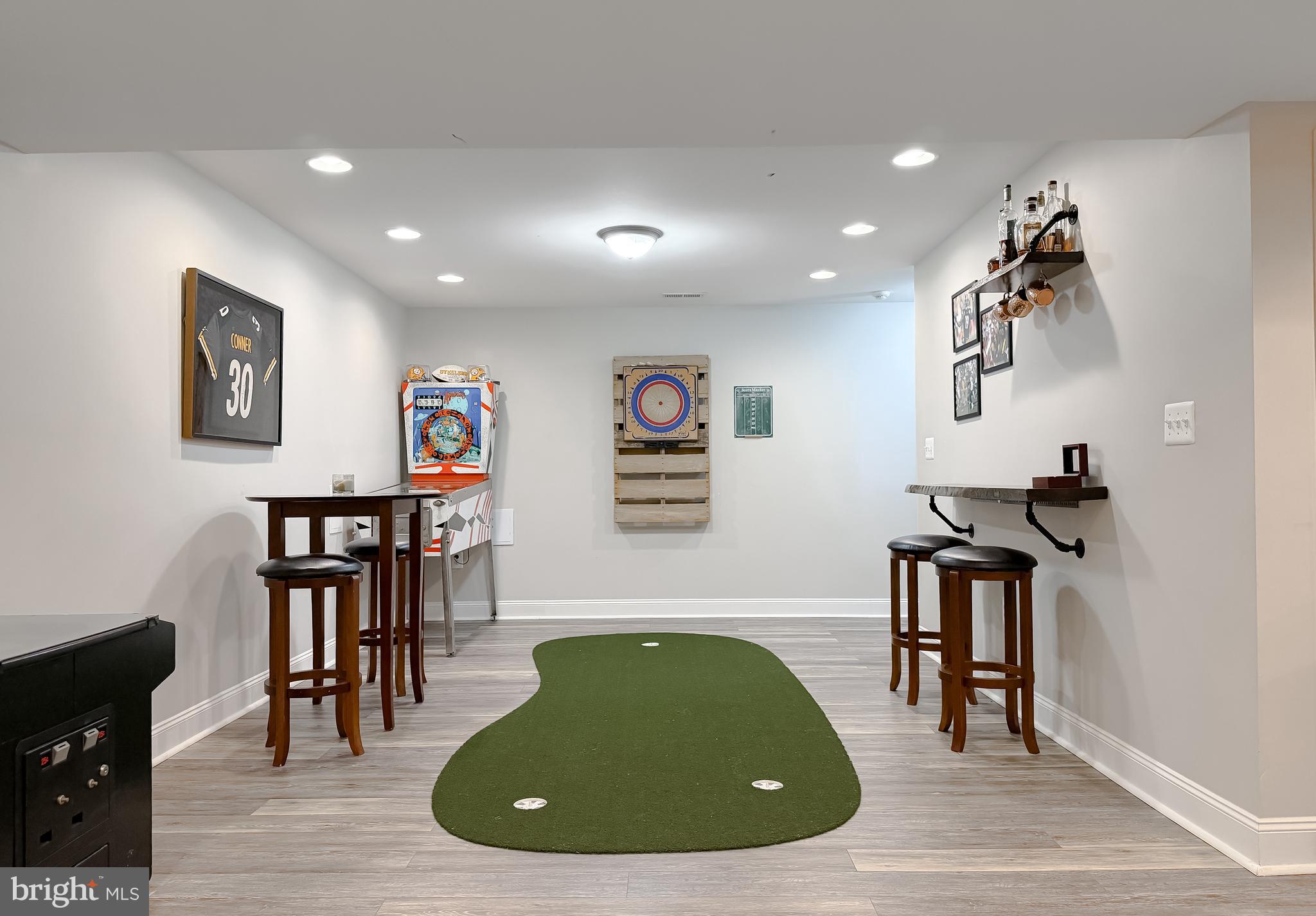 LEONARDS GRANT - Residential