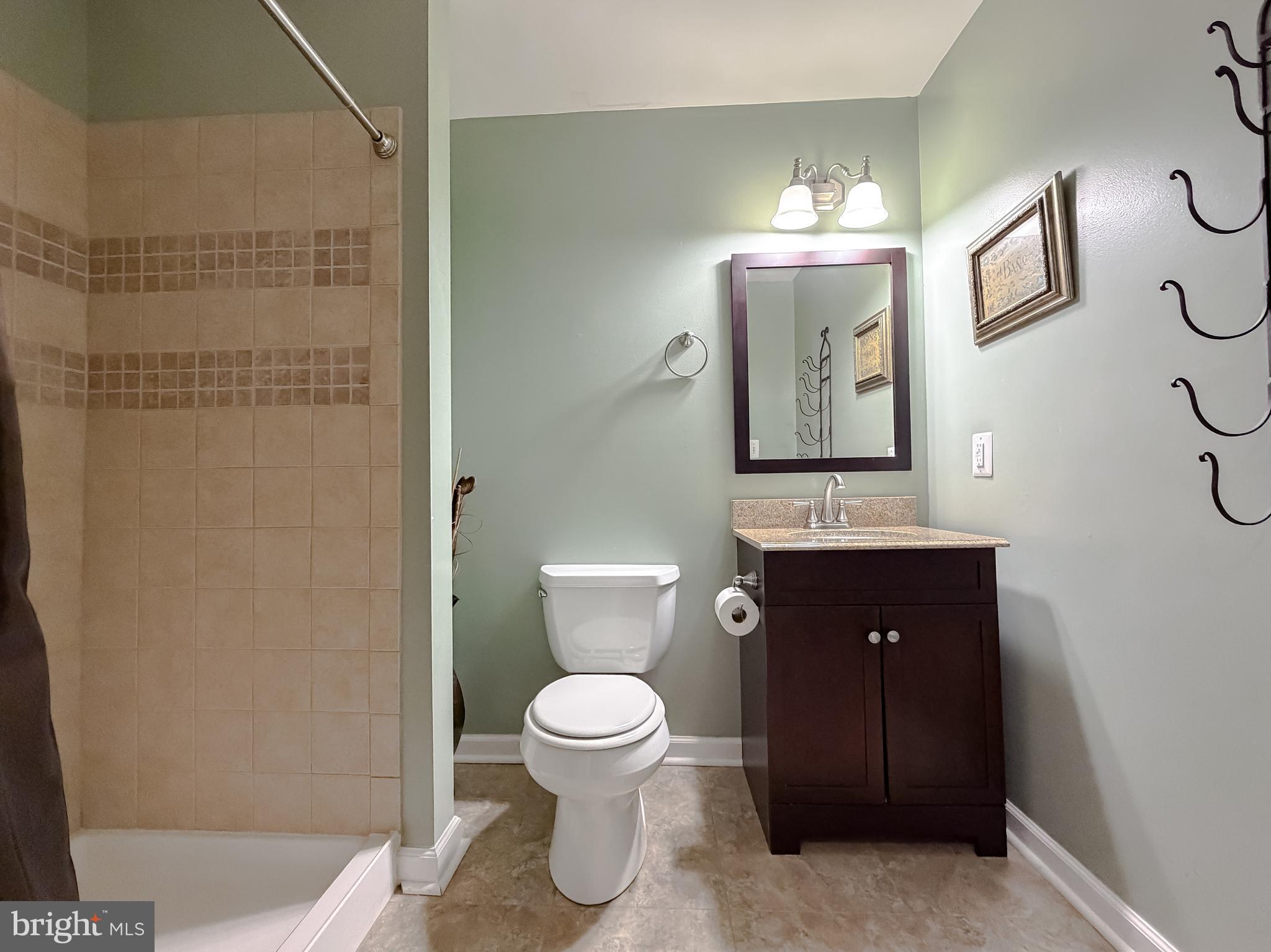 LEONARDS GRANT - Residential