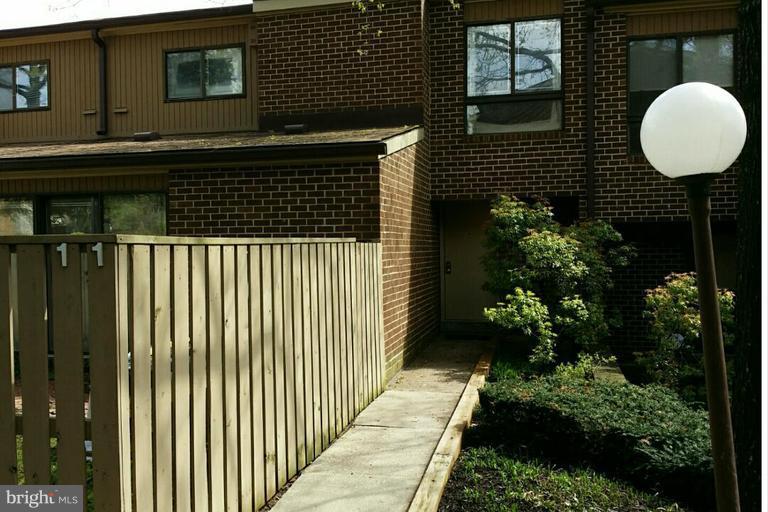 ANNEN WOODS - Residential