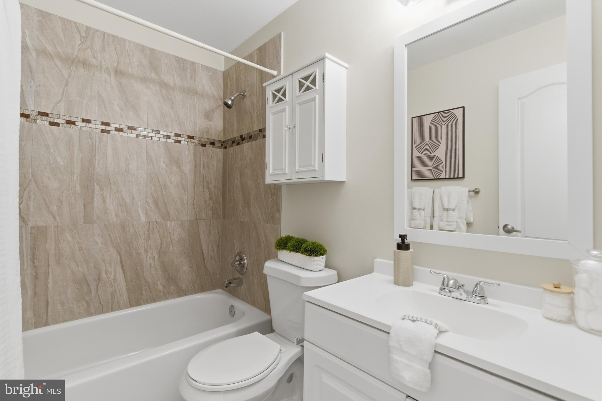 WATERFORD PARK - Residential