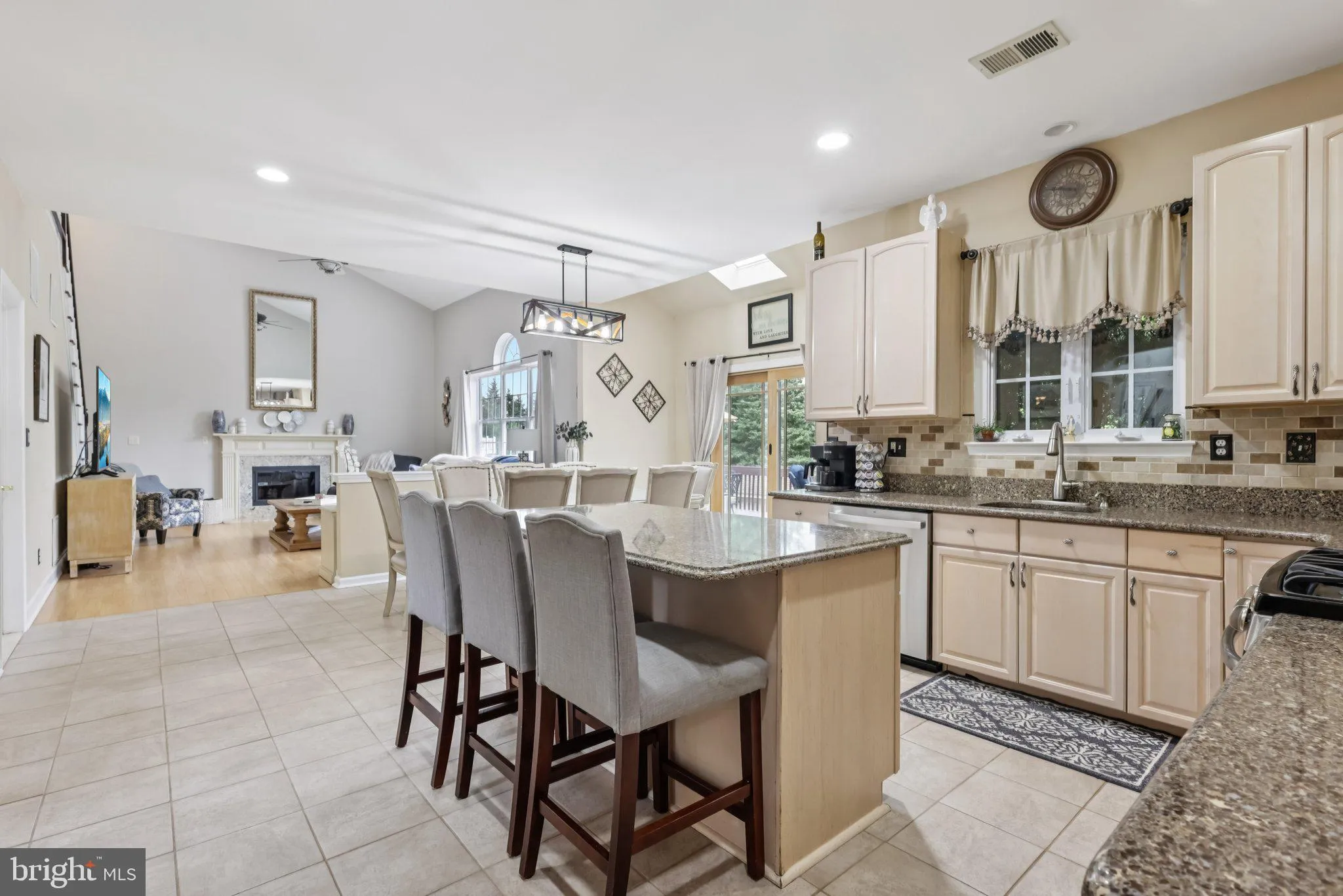 Princeton, New Jersey 08540, United States, 4 Bedrooms Bedrooms, ,4 BathroomsBathrooms,Residential,Active,162061