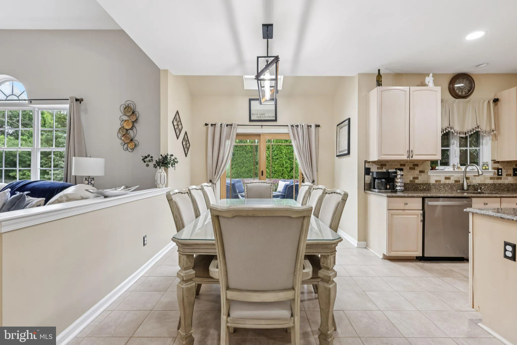 Princeton, New Jersey 08540, United States, 4 Bedrooms Bedrooms, ,4 BathroomsBathrooms,Residential,Active,162061