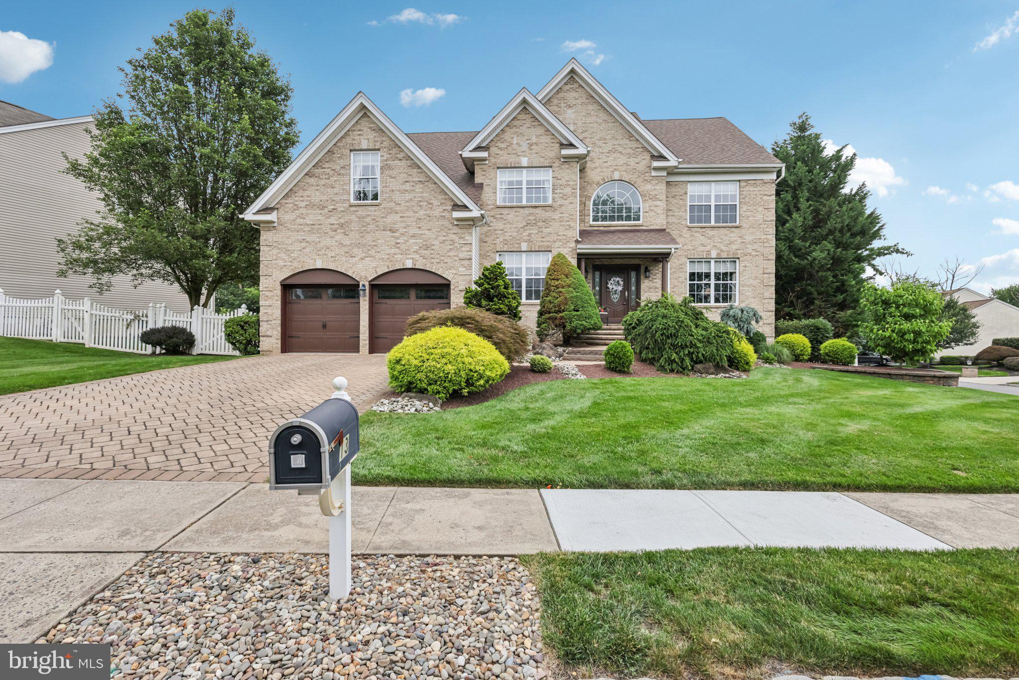 13 ALLISON WAY