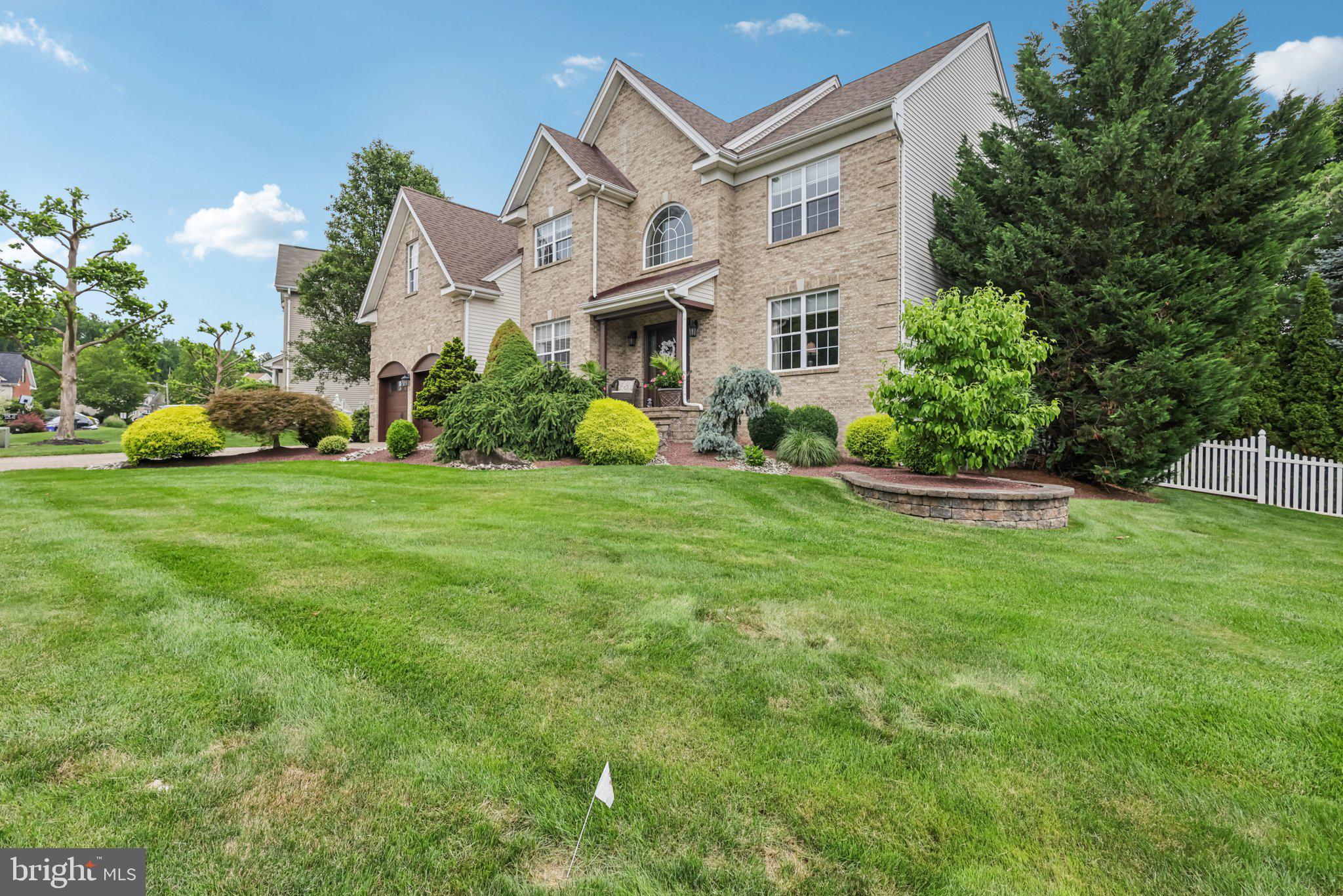 13 ALLISON WAY