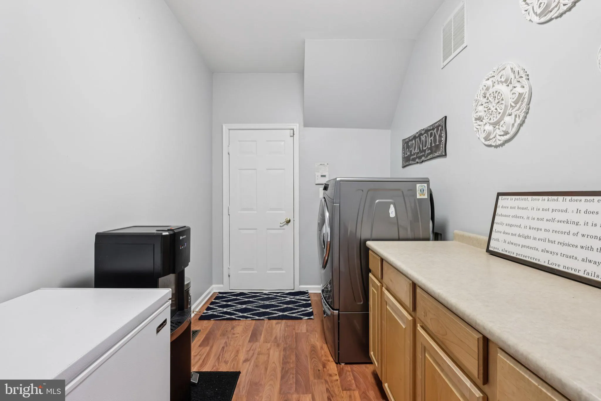 Princeton, New Jersey 08540, United States, 4 Bedrooms Bedrooms, ,4 BathroomsBathrooms,Residential,Active,162061