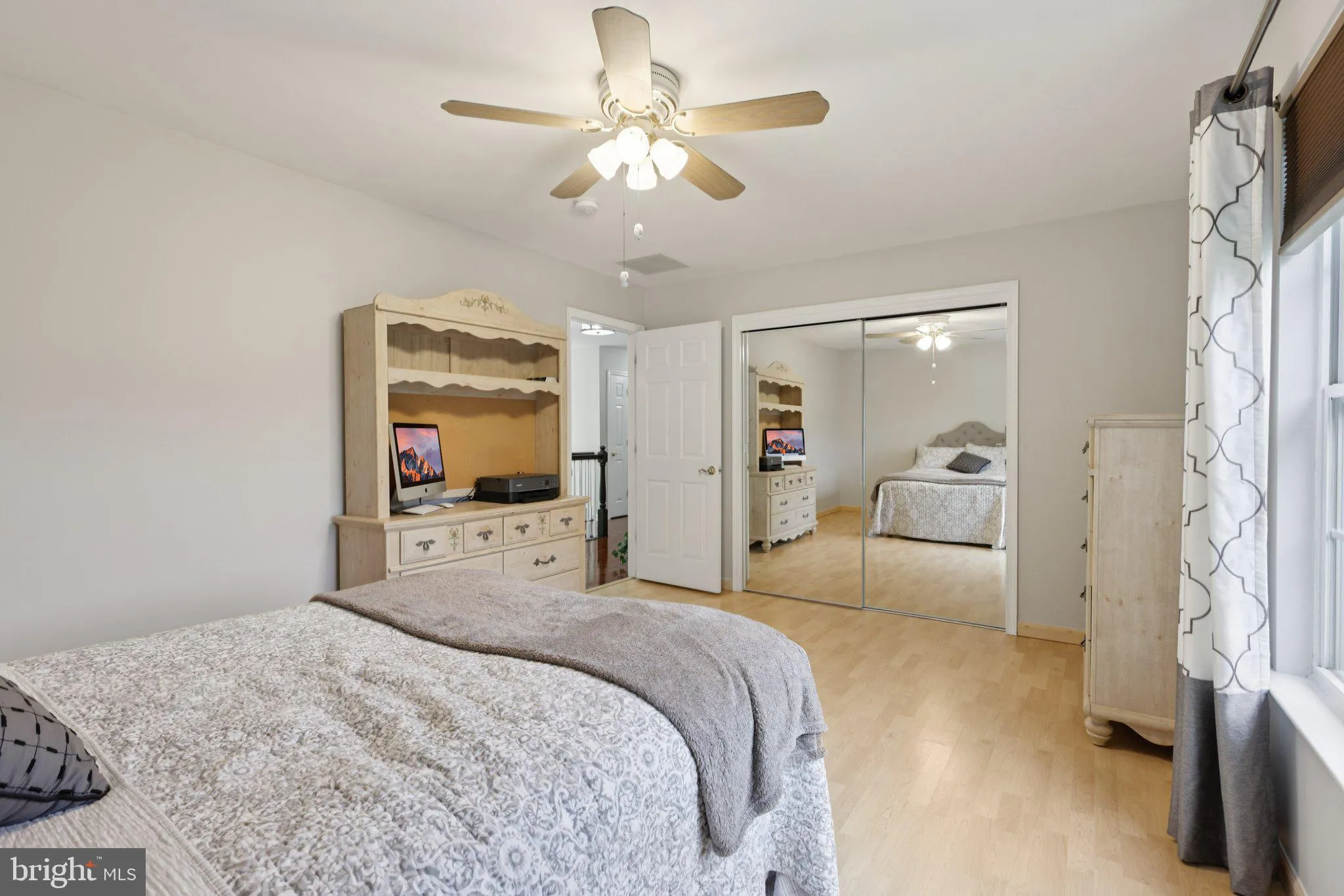 Princeton, New Jersey 08540, United States, 4 Bedrooms Bedrooms, ,4 BathroomsBathrooms,Residential,Active,162061