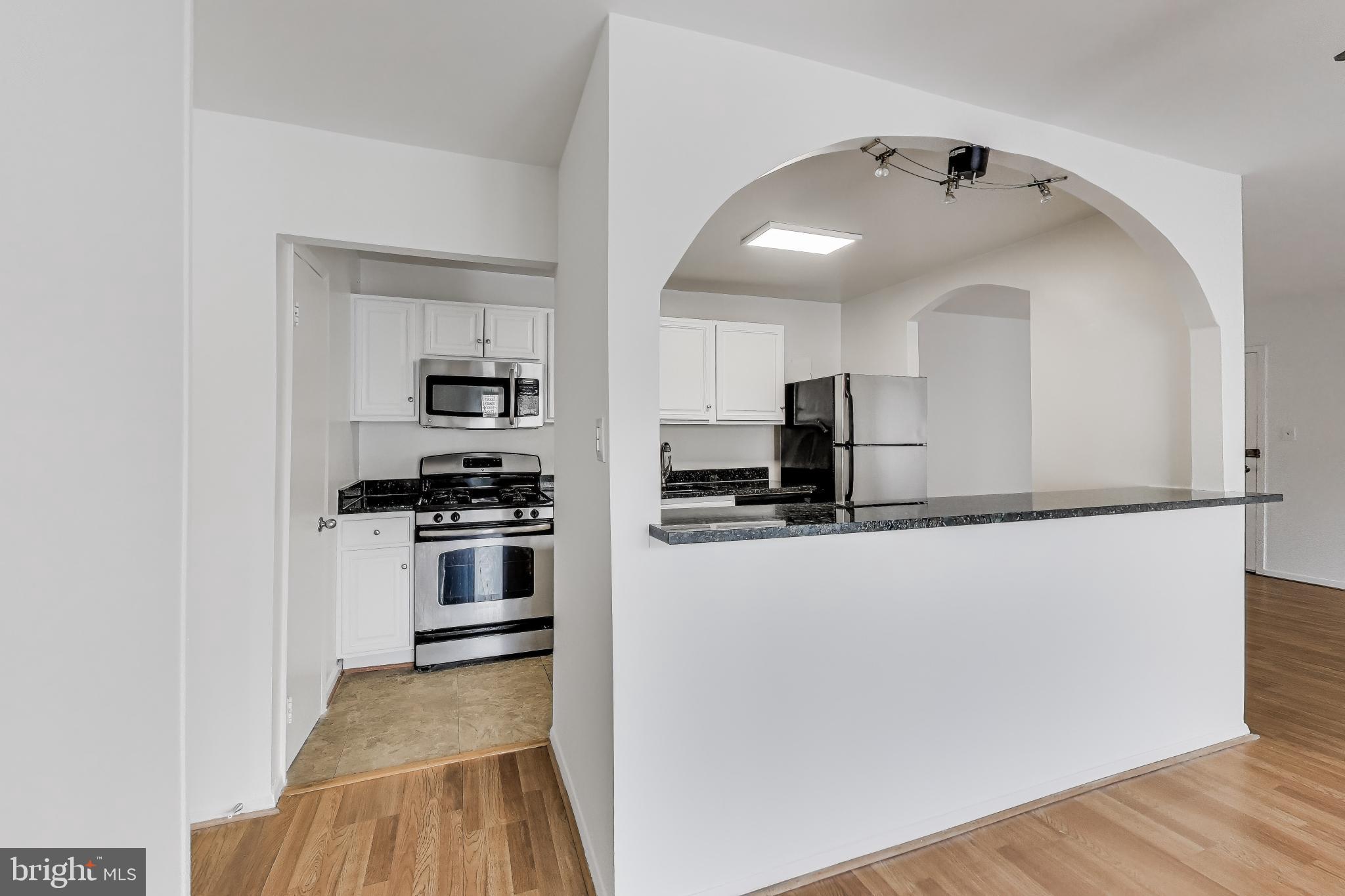 BETHESDA PARK - Residential