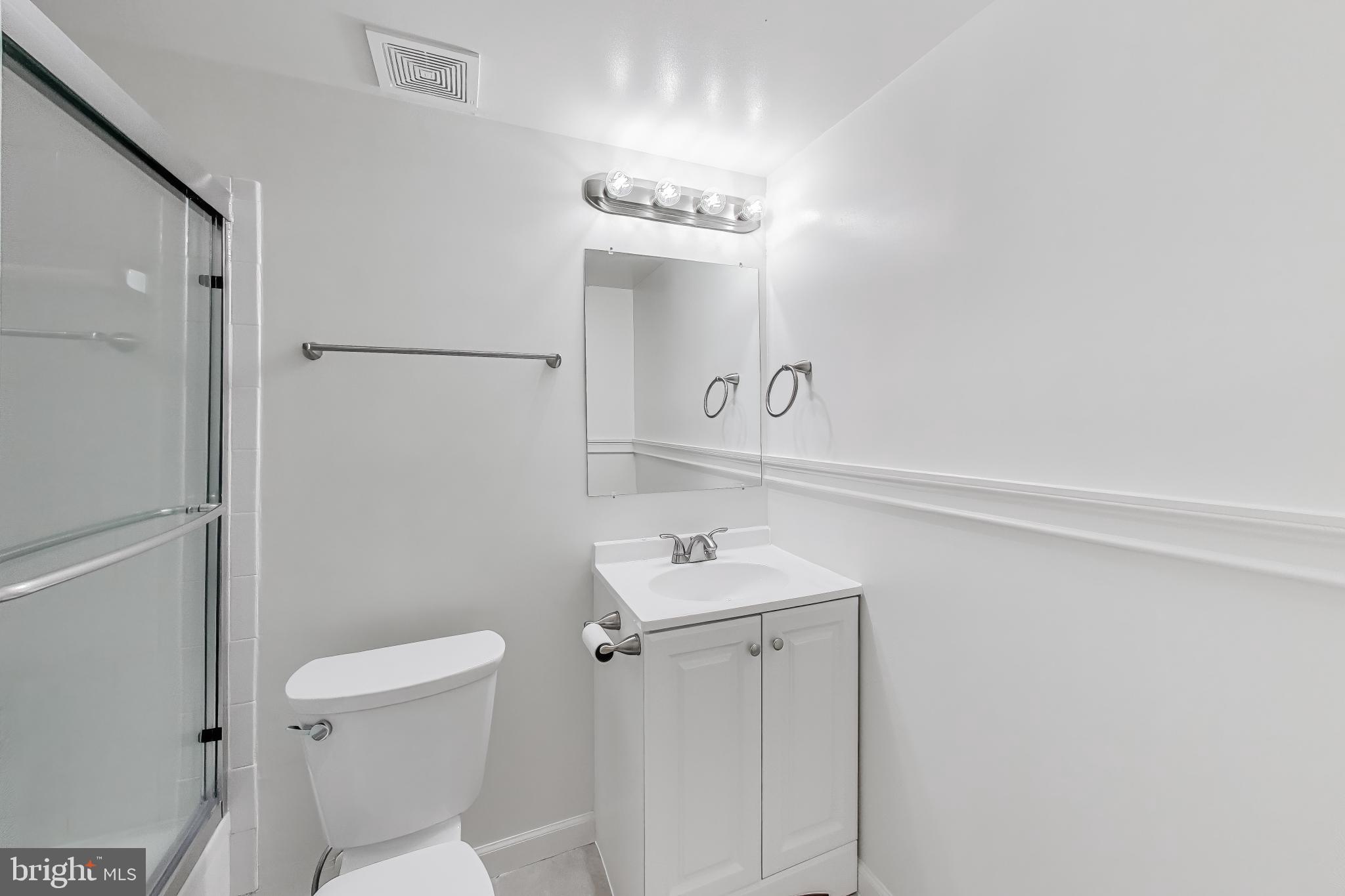 BETHESDA PARK - Residential