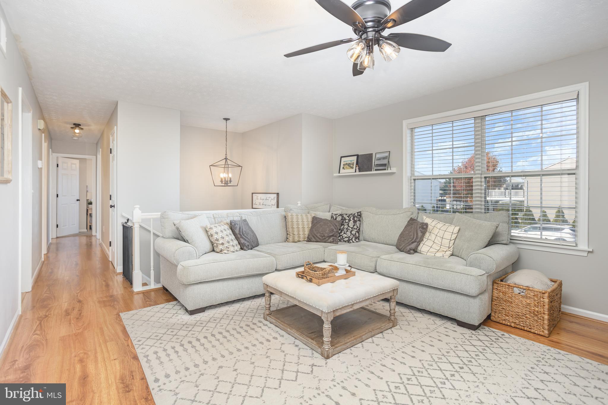 3221 GREY FOX CIRCLE