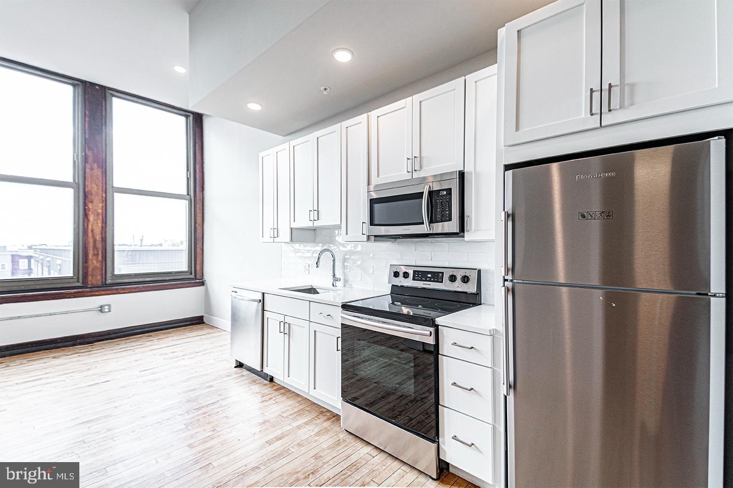 POINT BREEZE - Residential Lease