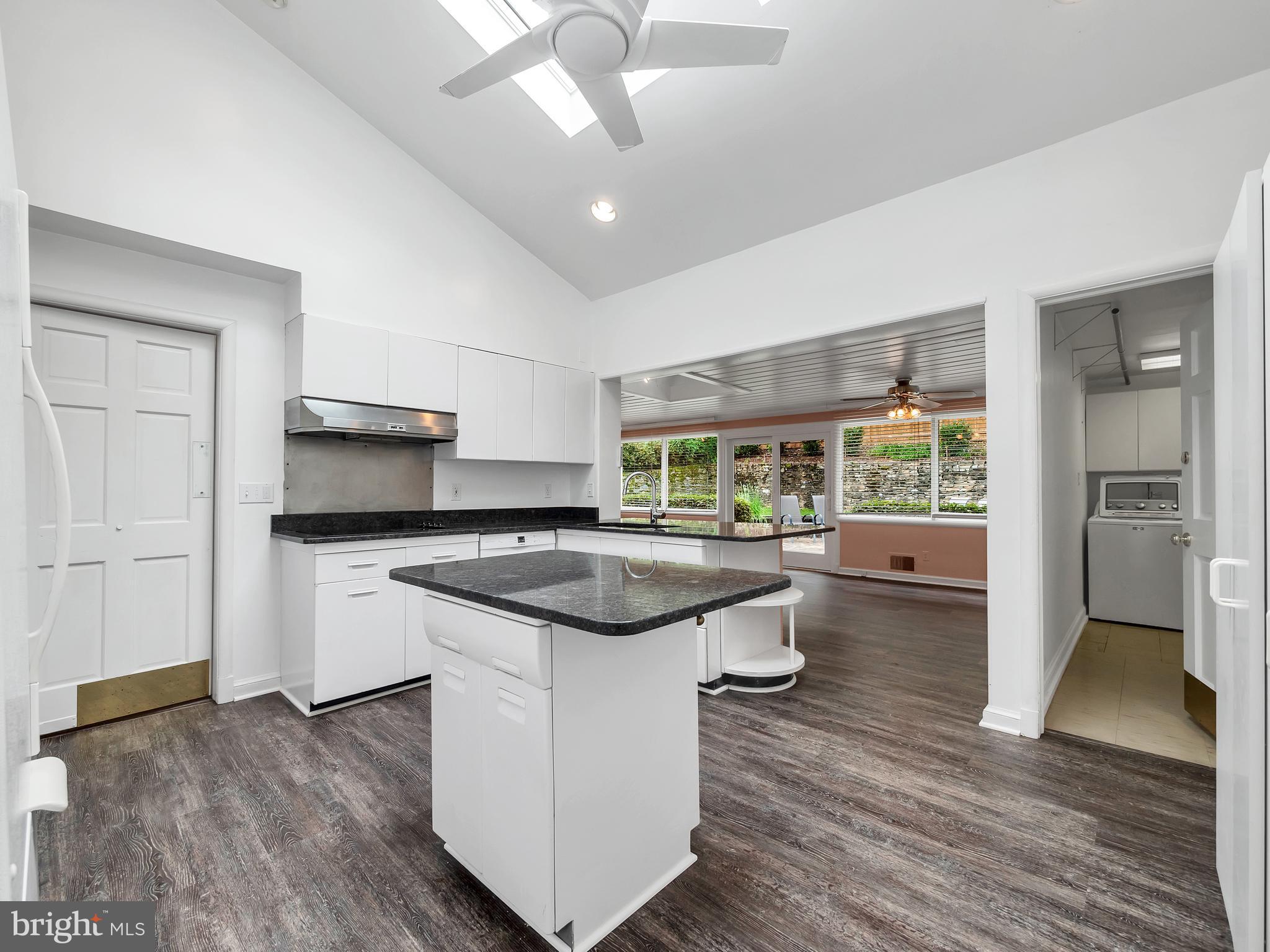 BELLE HAVEN - Residential Lease