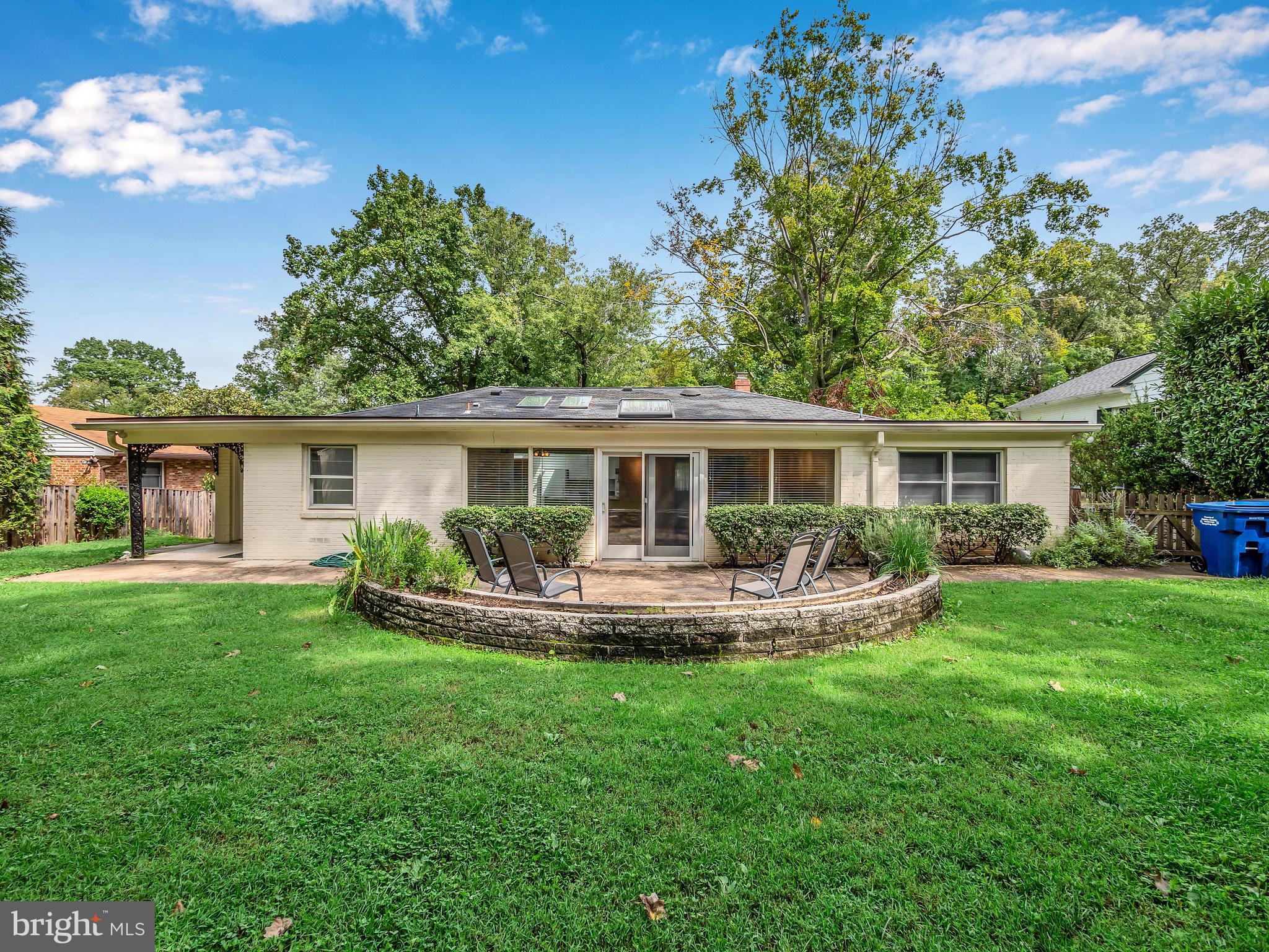 BELLE HAVEN - Residential Lease