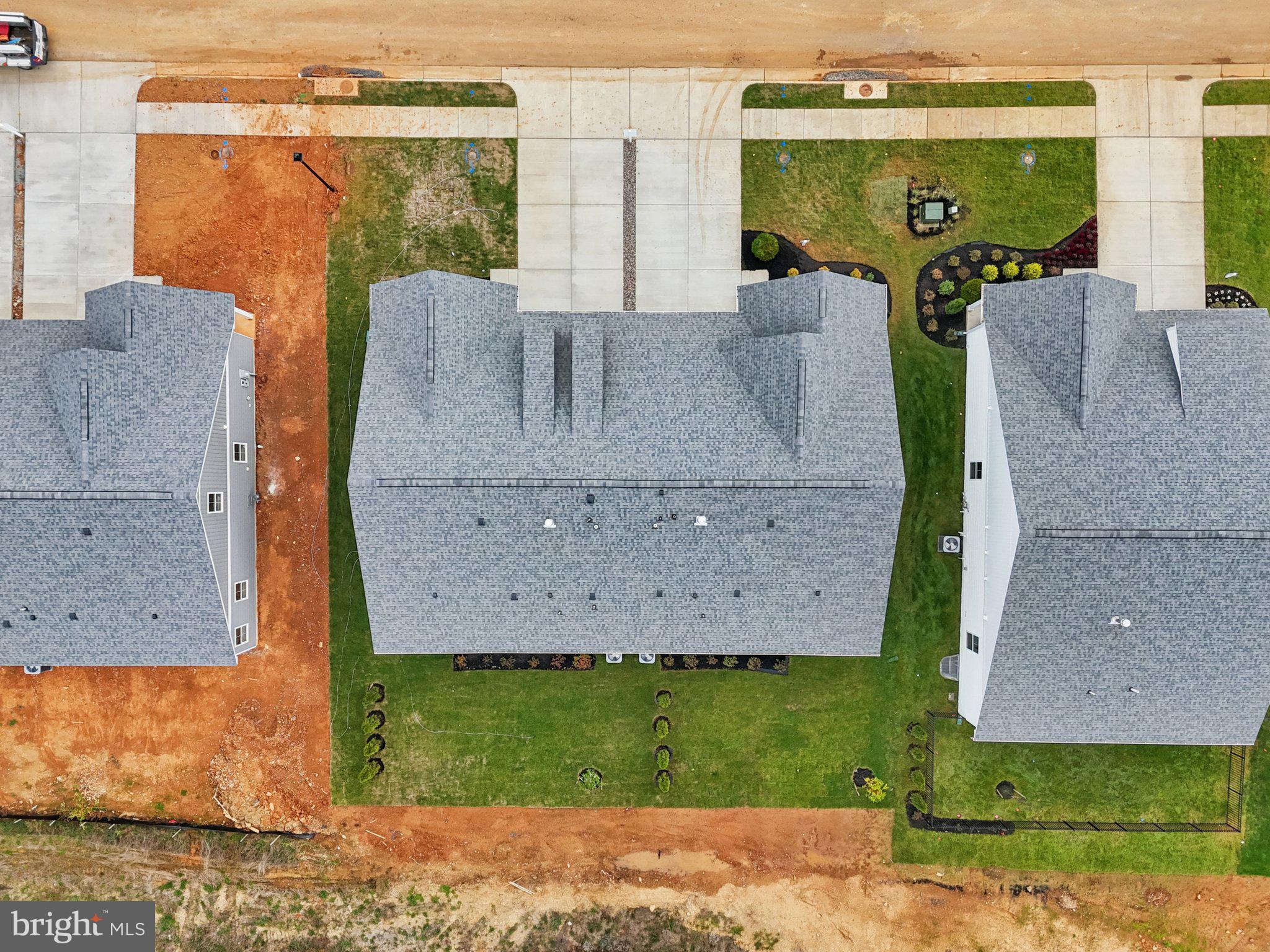 WILLOW RUN - Residential