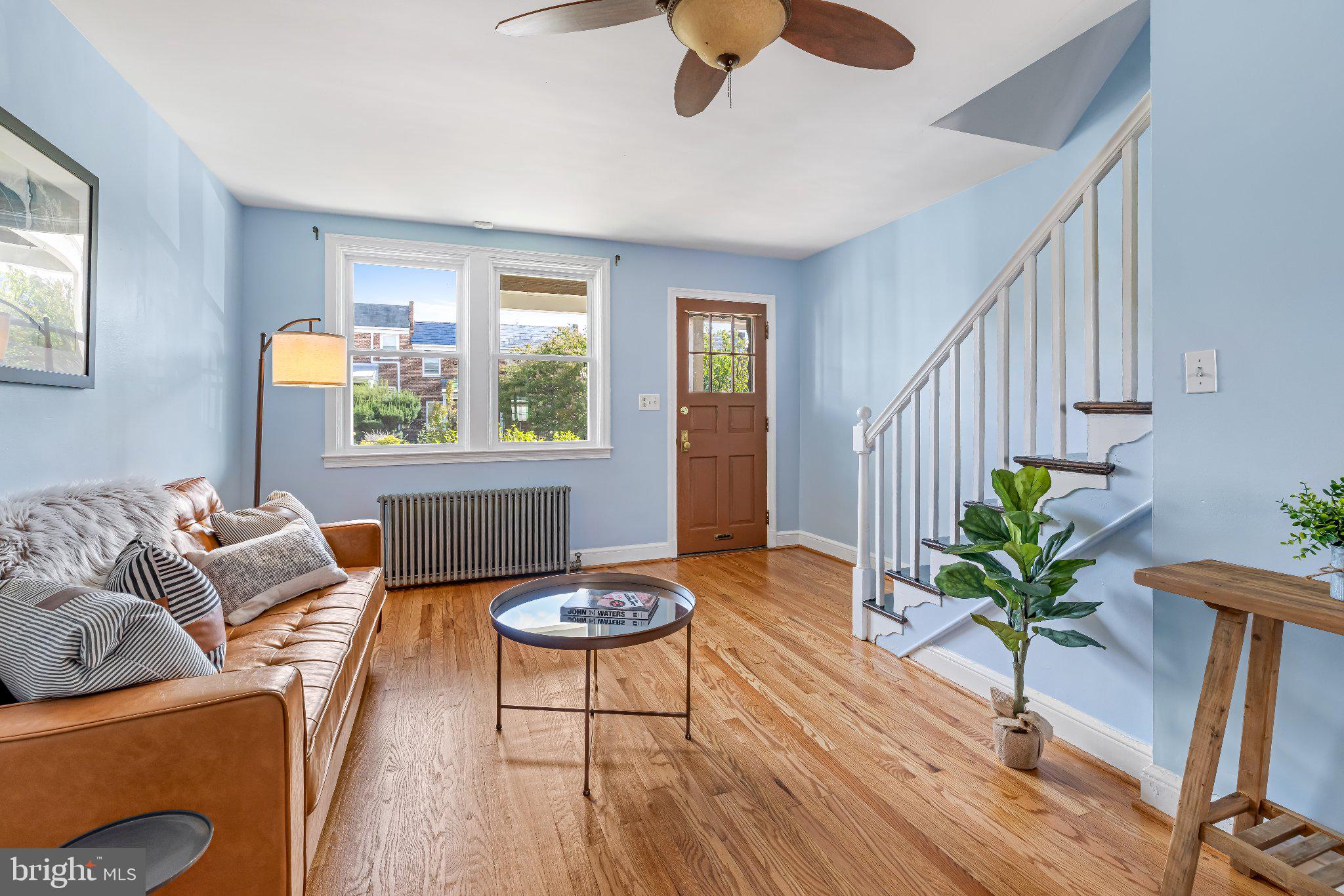 1318 W 37TH STREET W
