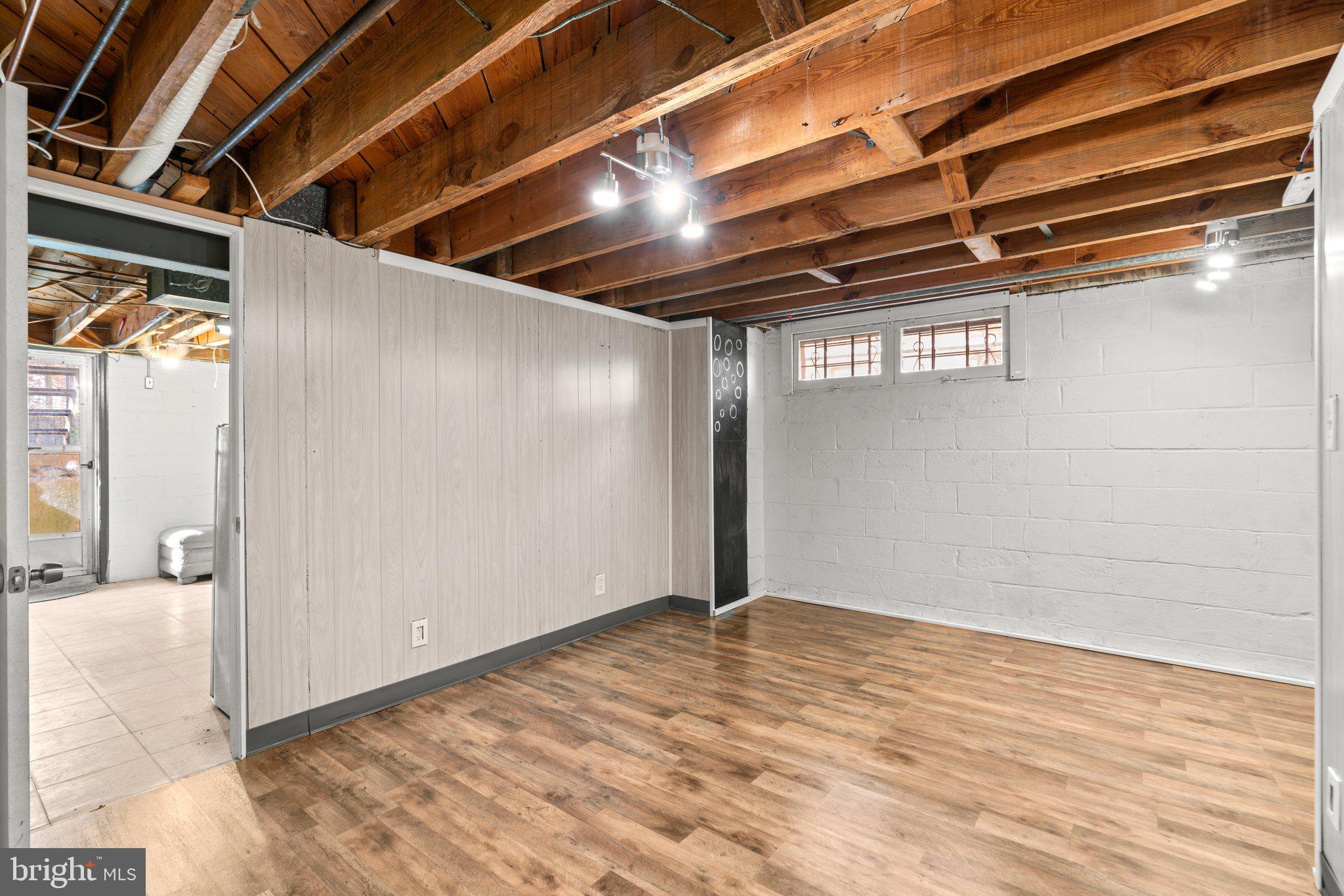 PARKVILLE - Residential