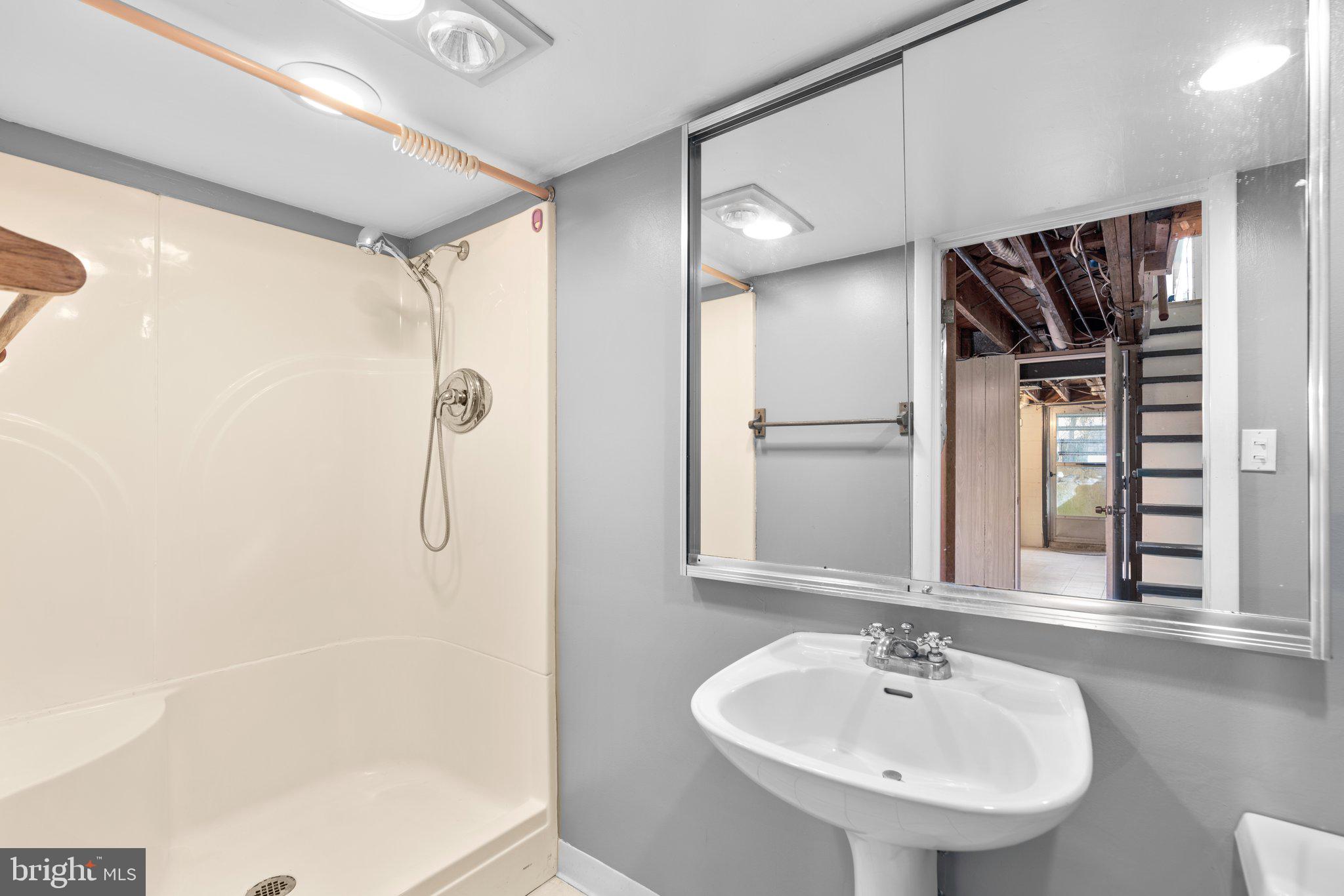 PARKVILLE - Residential