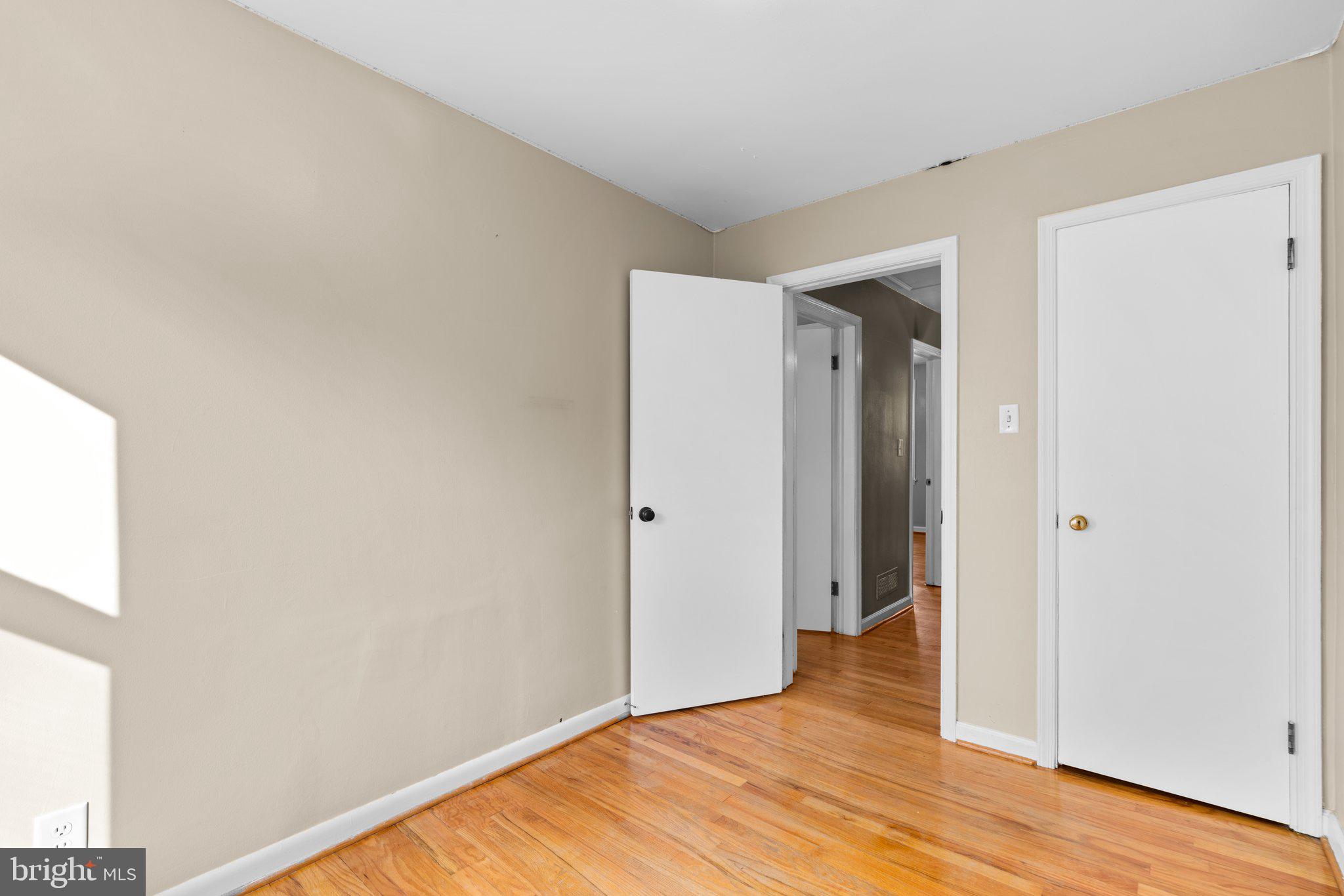 PARKVILLE - Residential