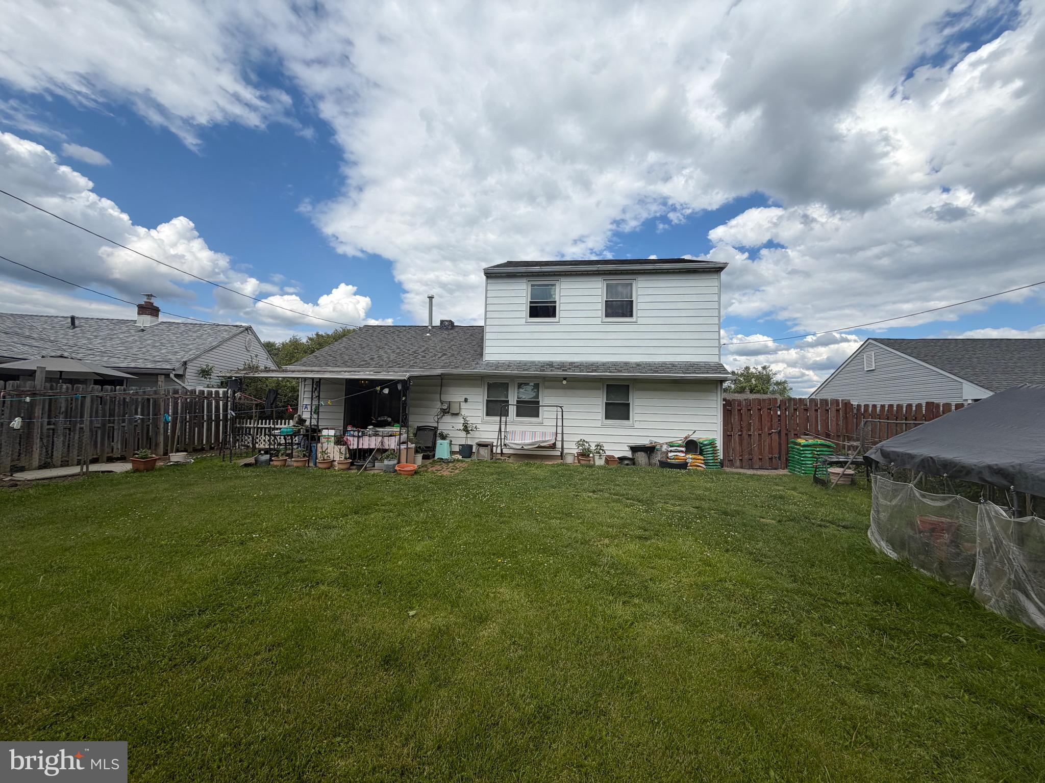 3724 DEVONSHIRE PLACE