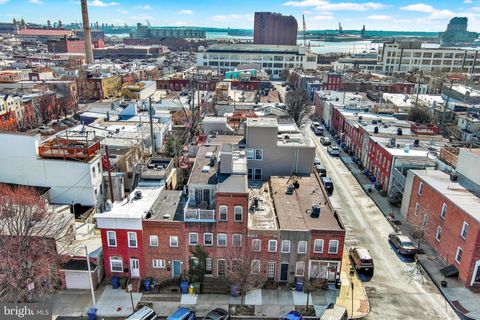 Townhouse For Sale - 2527 Foster Avenue<br/> BALTIMORE, MD 21224