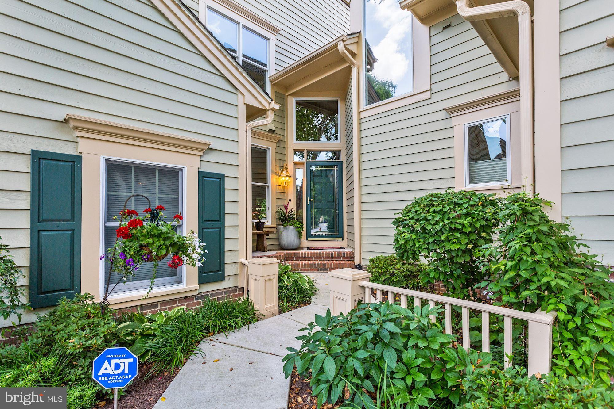 VILLAGE OF HARPERS CHOICE - Residential