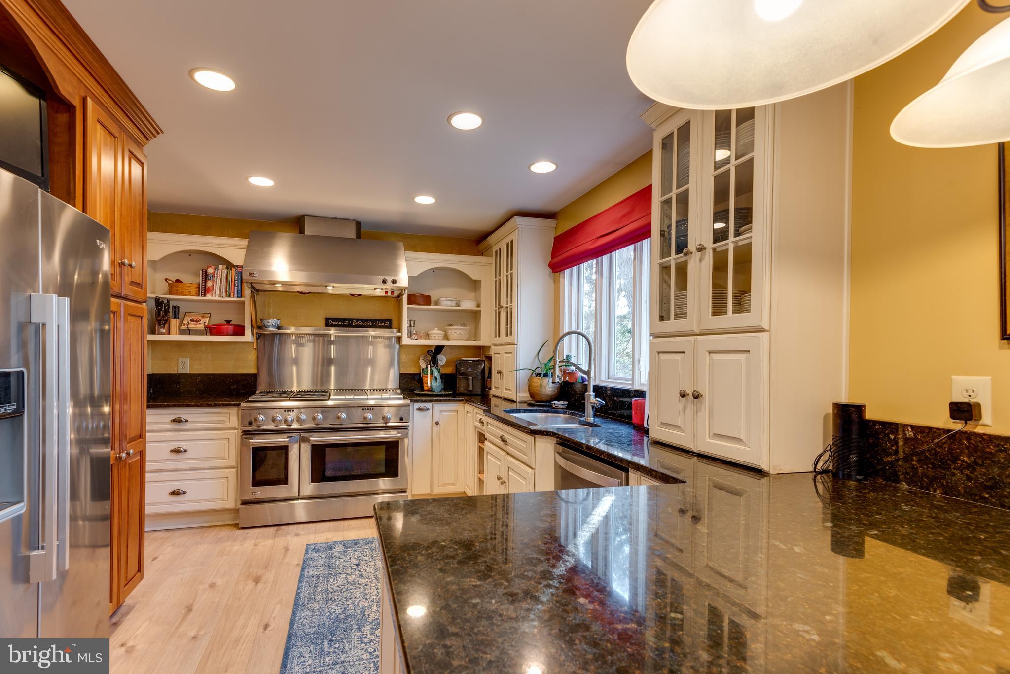 BRETON BAY LANDING - Residential