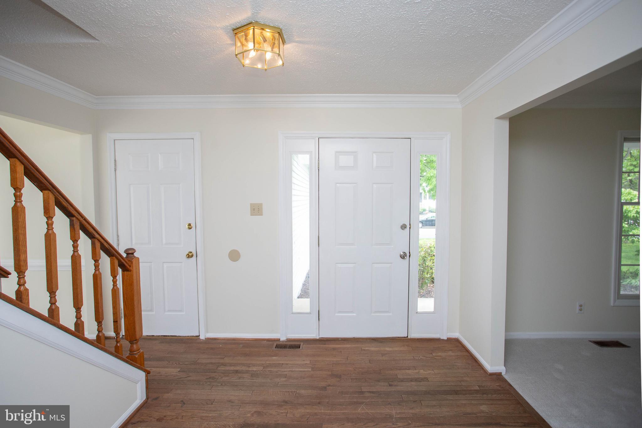 143 RAMBLING ROAD