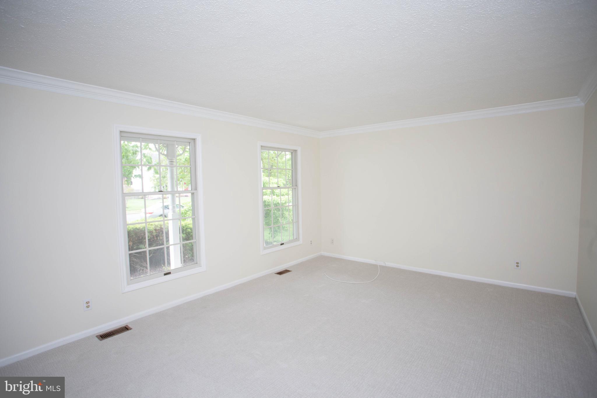 143 RAMBLING ROAD